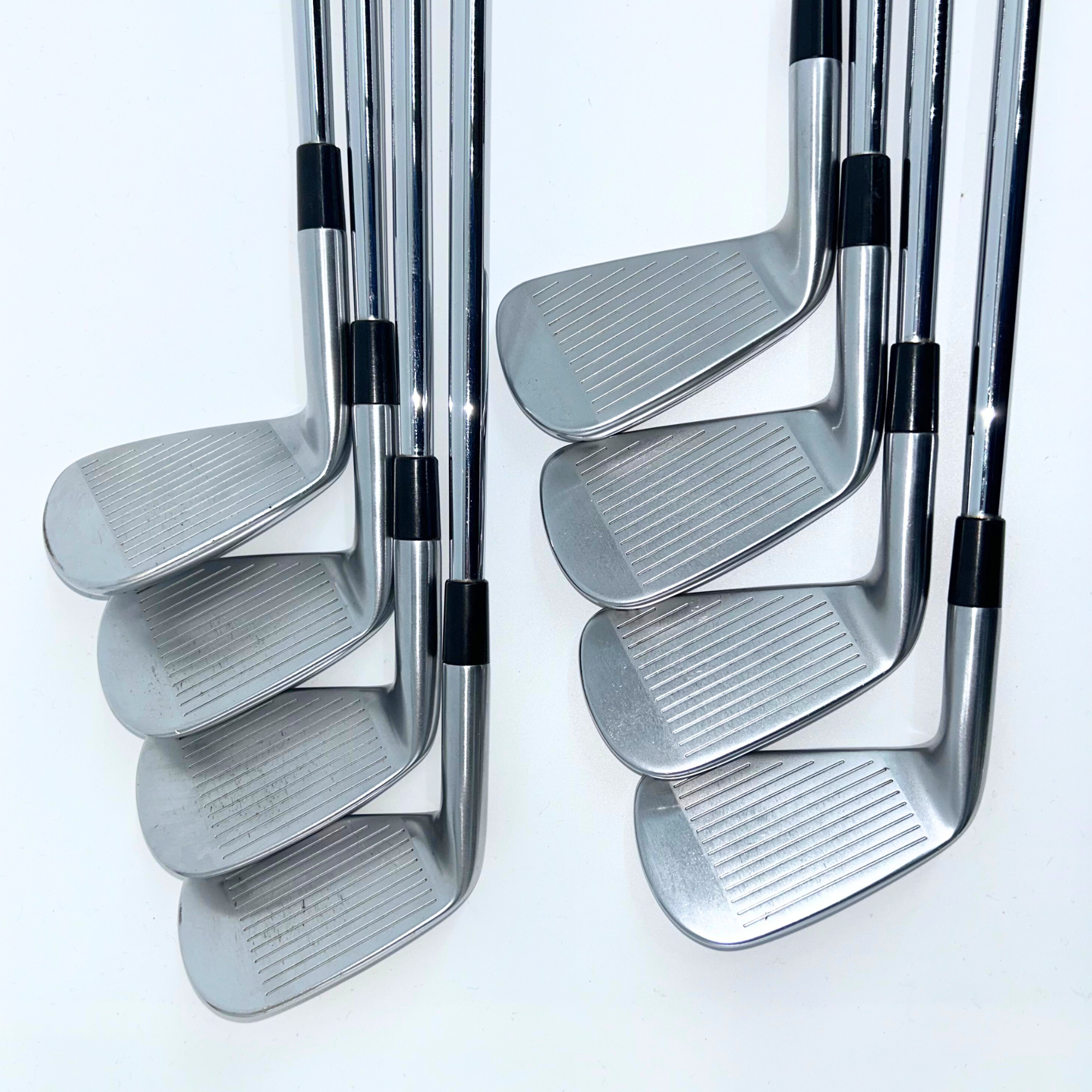 TaylorMade P770 2020 / 4-PW+AW / Dynamic Gold 105 R300 Regular Flex