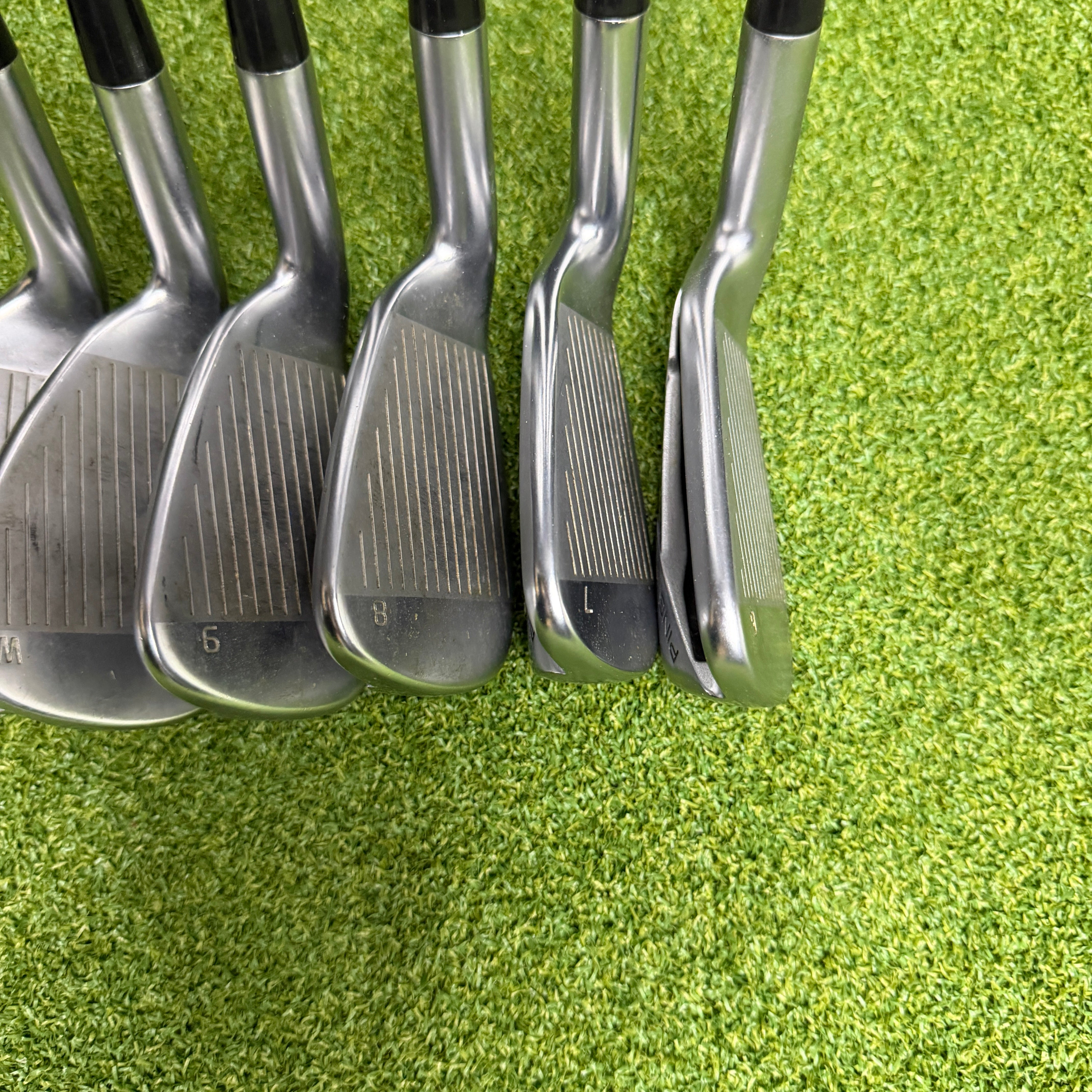 Ping G430 Irons / 6-PW+54 / Blue Dot / AWT 2.0 Regular Shafts