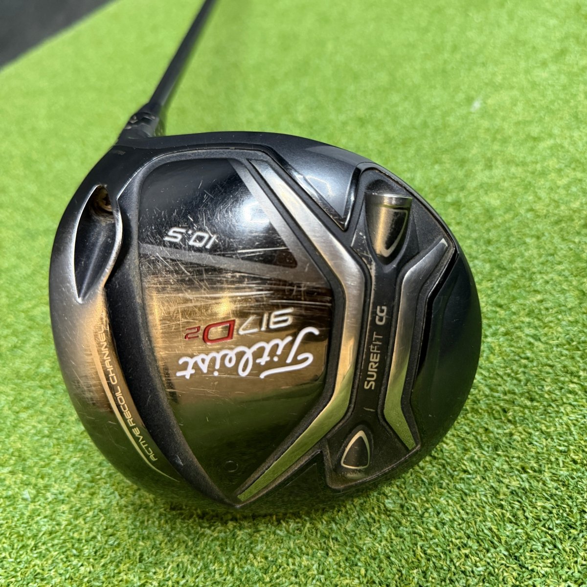 Titleist 917 D2 Driver / 10.5 Degree / Diamana 60 Stiff Flex - Titleist