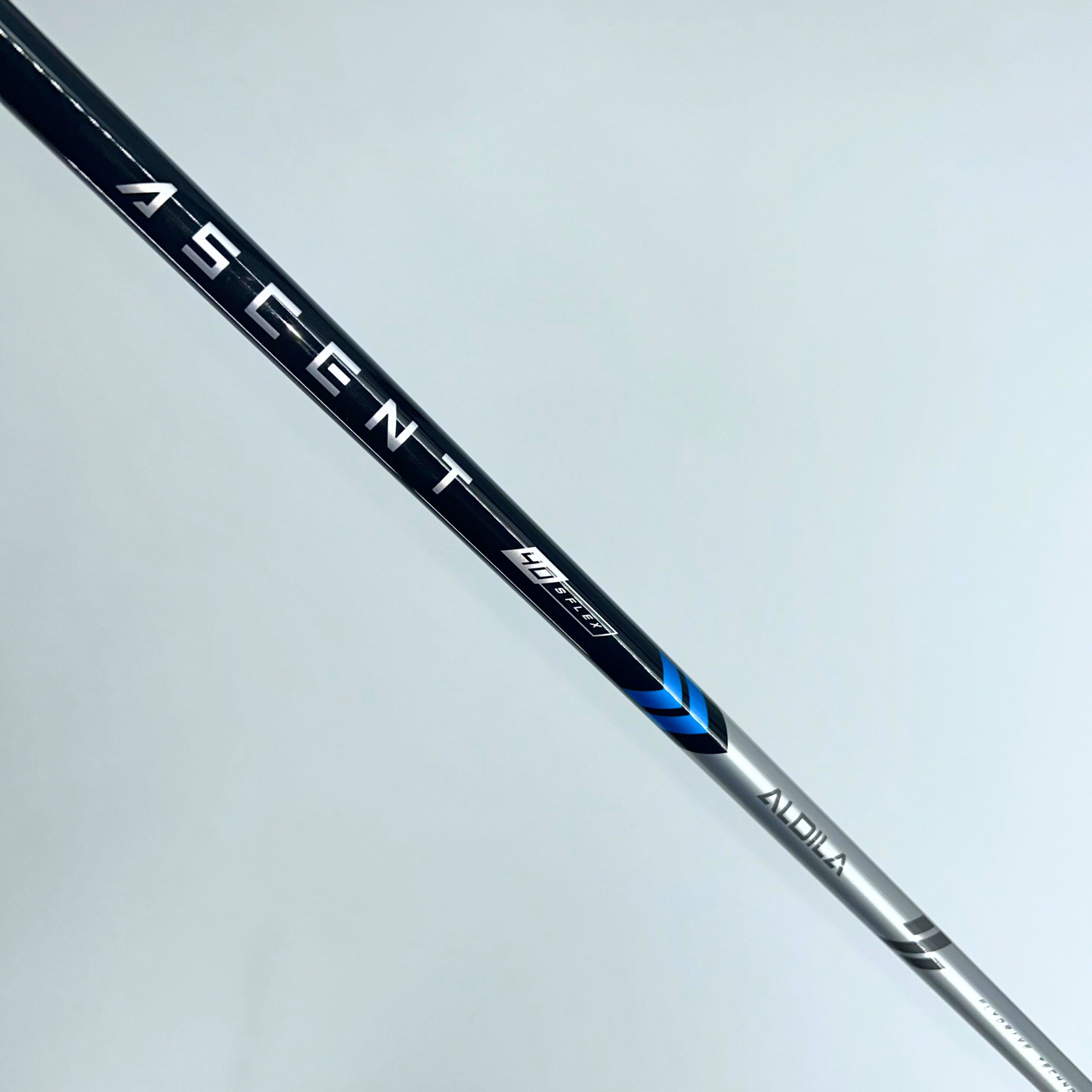 Cleveland Halo XL Left Handed 4+ Hy-Wood / 20 Degree / Aldila Ascent 40 Senior Flex Shaft