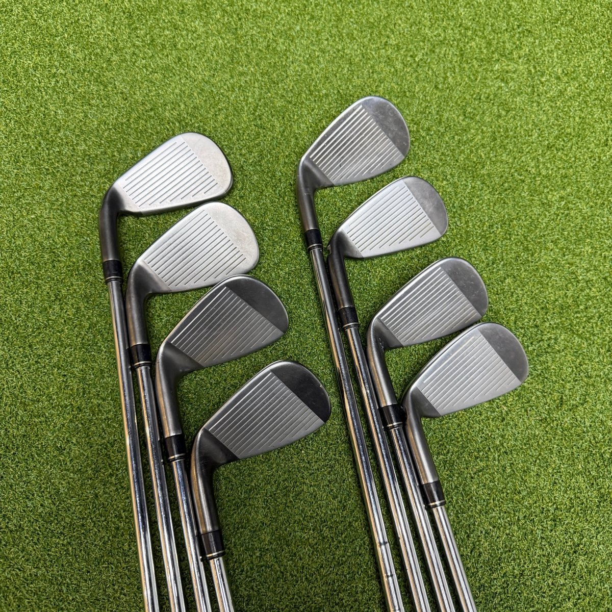 TaylorMade Speedblade Iron Set / 5 - PW+AW+SW / Speedblade 85 Regular Flex Shafts - TaylorMade