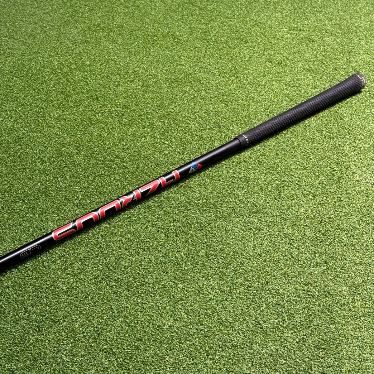 Titleist TSi2 Driver / 9 Degree / Hzrdus CB Red 5.5 50 Regular Flex - Evolution Golf