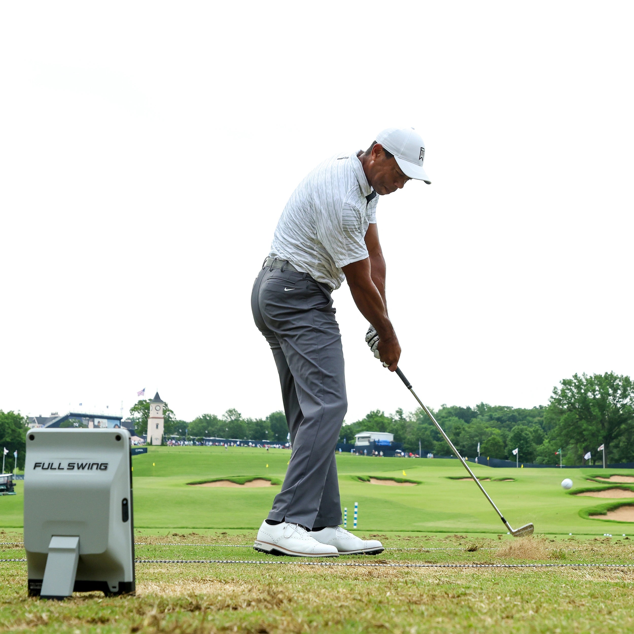 Full Swing Outdoor & Indoor Launch Golf Monitor