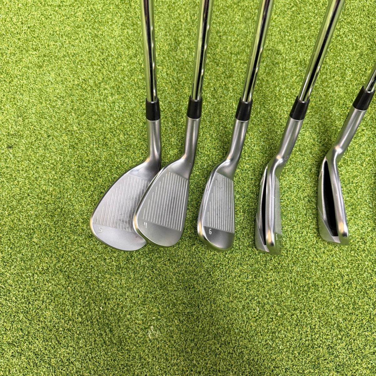 Ping G425 Irons / 5 - SW / Blue Dot / AWT 2.0 / Regular Flex - Ping
