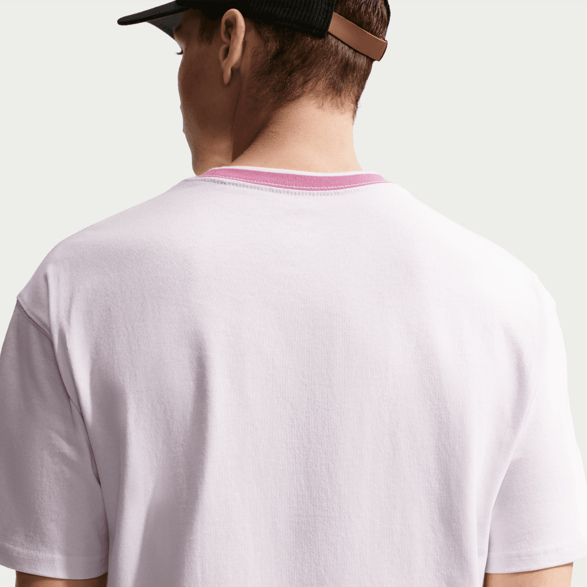 Nike Men's Loose - Fit Golf T-Shirt - Pearl Pink - Nike Golf