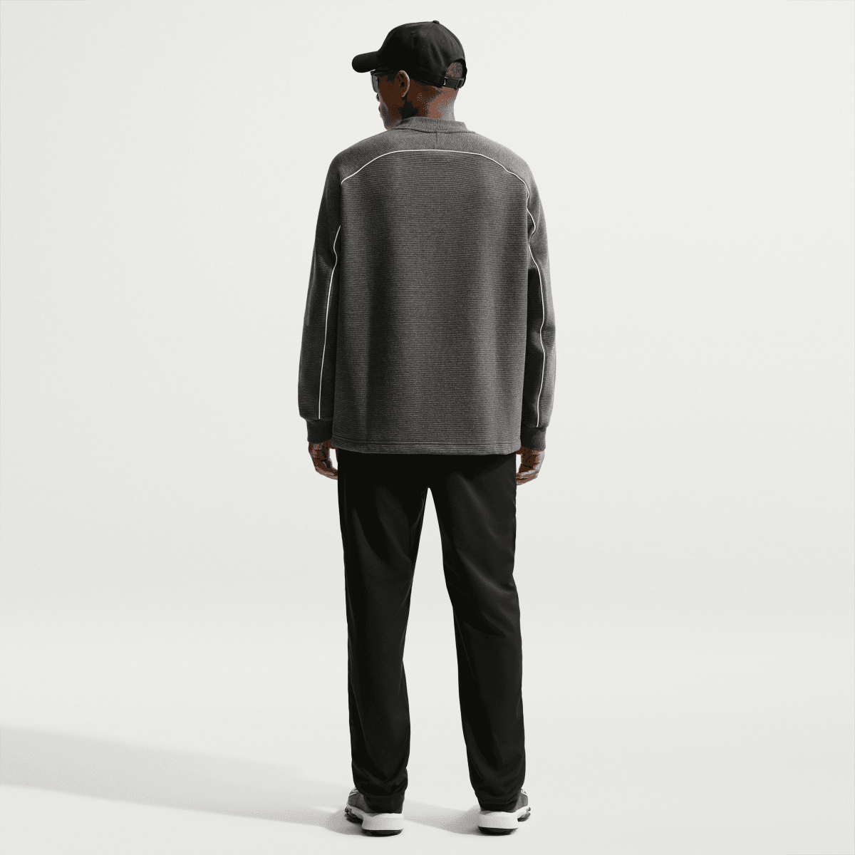 Nike Golf Par 5 Crew Neck Pullover - Black / White - Nike Golf