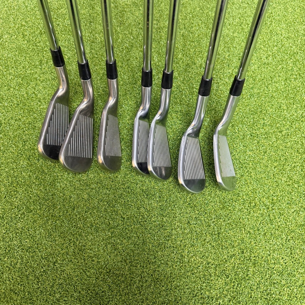 Titleist 716 AP1/AP2 Combo Irons / 4 - PW Iron / Titleist NS Pro 105 Shafts / Regular - Titleist