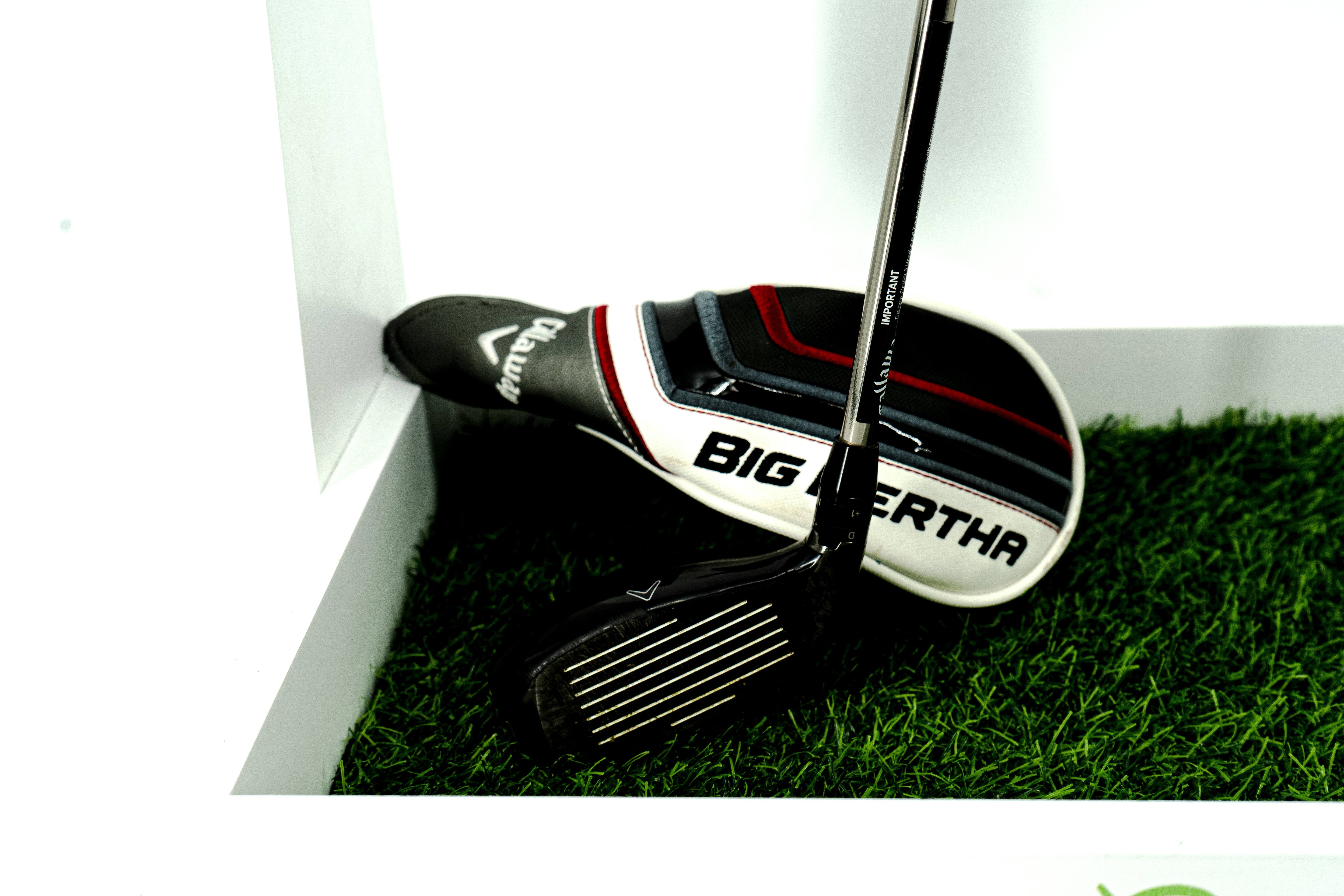 Callaway Big Bertha 2023 4 Hybrid / 21 Degree / RCH 65 R / Regular Flex