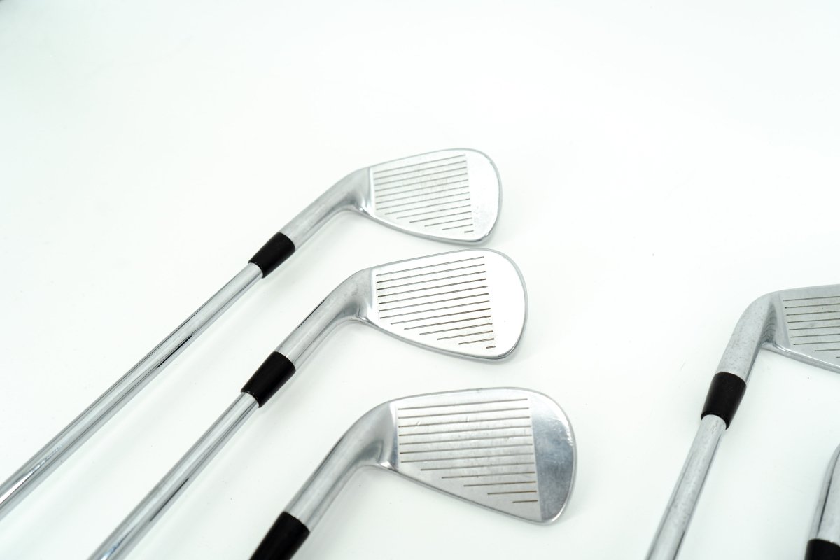 Titleist 716 AP2 Irons / 4 - PW Iron / Dynamic Gold AMT S300 Shafts / Stiff - Titleist