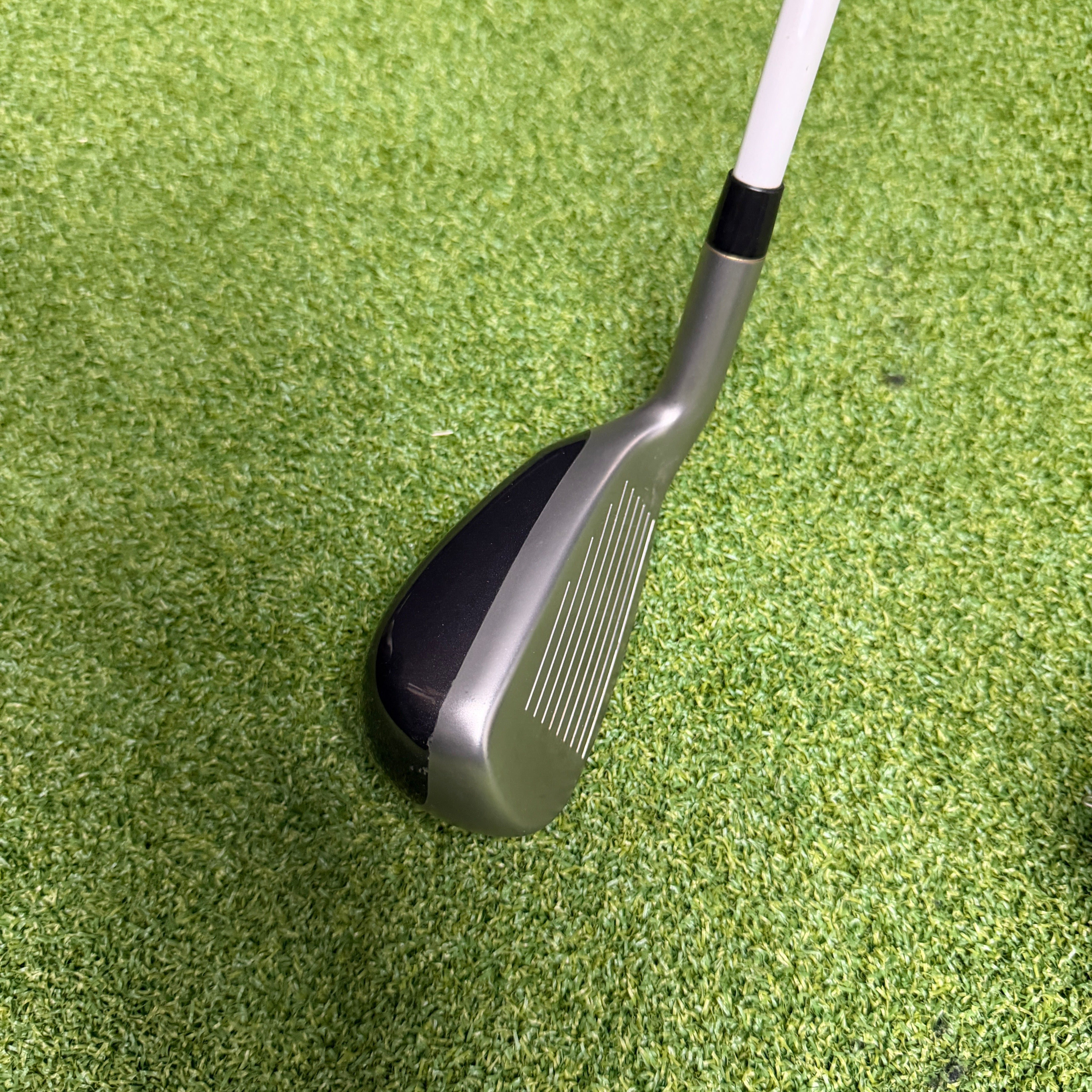 Ping Faith Ladies 5 Hybrid / 26 Degree / Ping ULT 200 Ultra Lite Ladies Flex Shaft