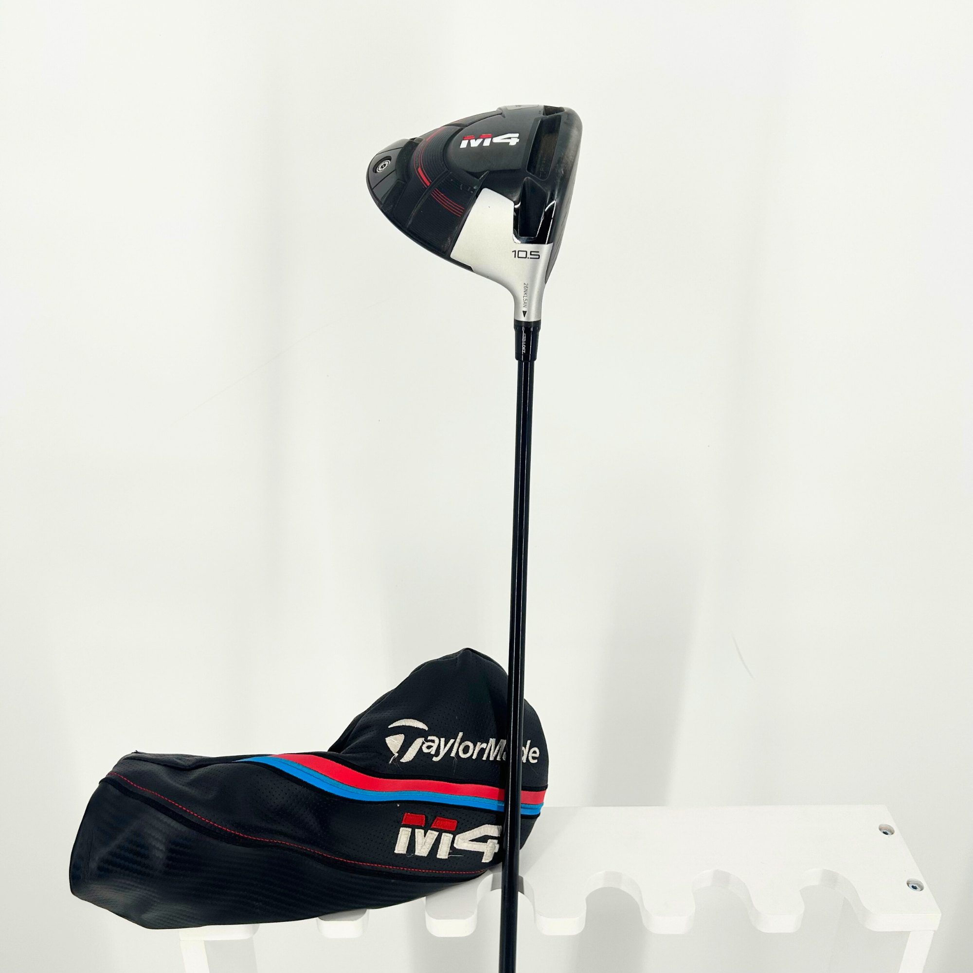 Taylormade M4 Driver / 10.5 Degree / Fujikura Atmos Red 55g / Stiff Flex