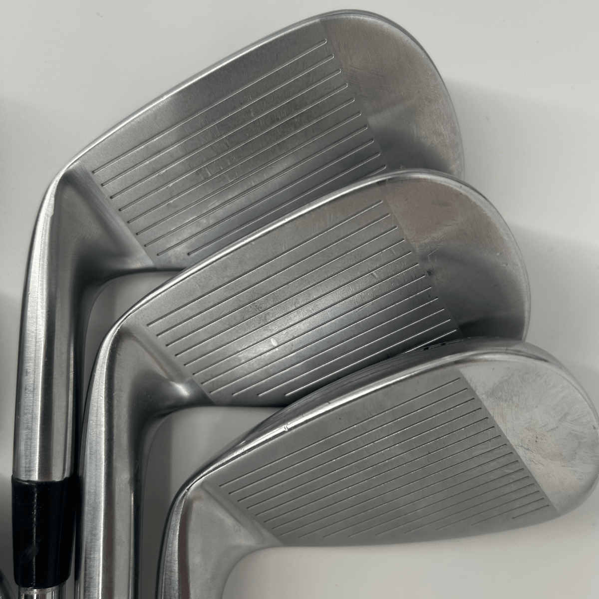 Cobra King Tour 2023 / 5 - PW / True Temper Elevate Tour Steel Shafts/ Stiff - Cobra