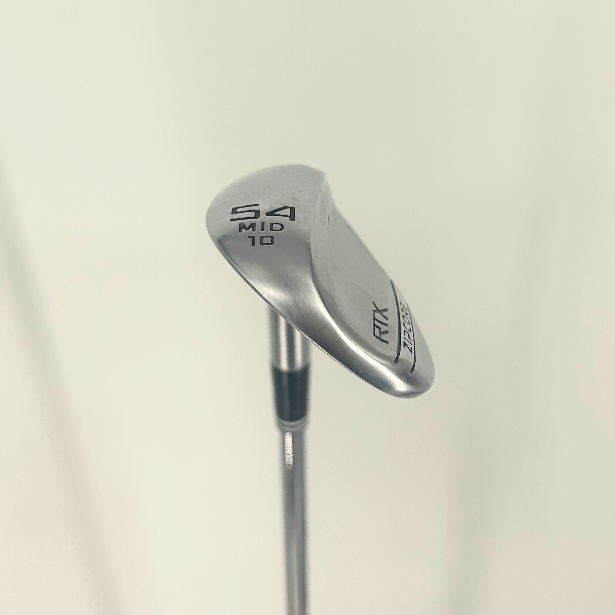 Cleveland RTX Zipcore Sand Wedge / 54 Degree / N.S. Pro Modus 3 105 Stiff