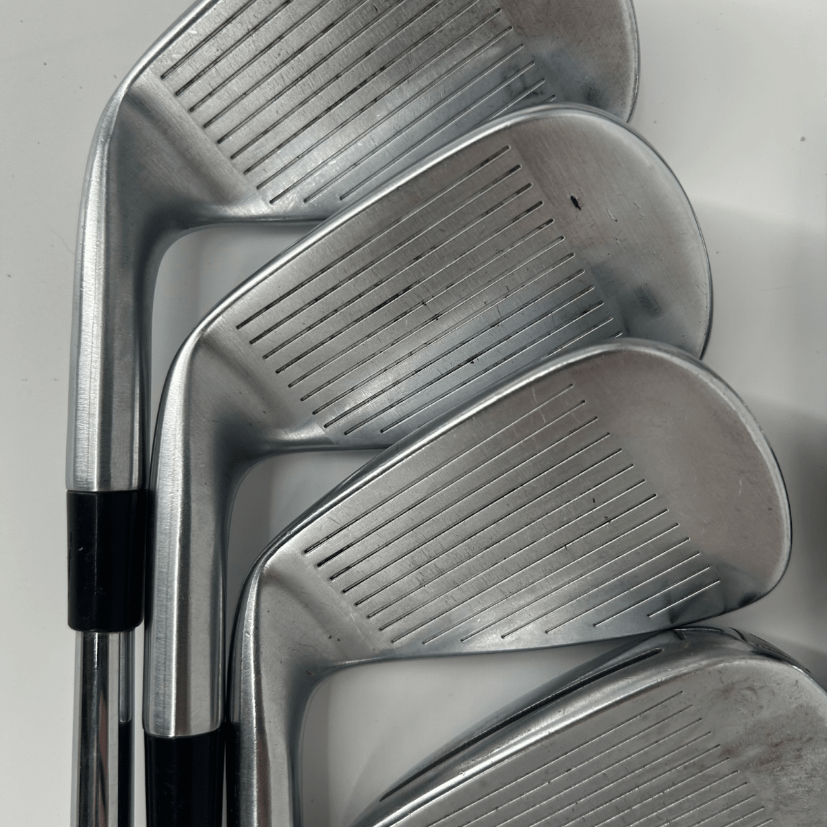 TaylorMade P790 2019 / 4 - PW / Dynamic Gold 105 R300 Steel Shafts / Regular - TaylorMade