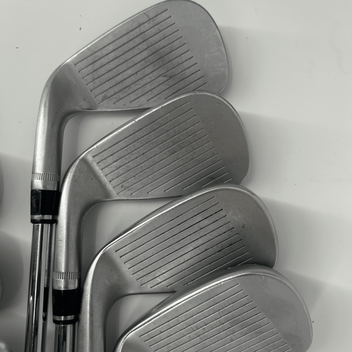 Wilson Staff FG Tour F5 Irons / 4 - PW / True Temper Dynamic Gold XP R300 / Regular - Wilson Staff