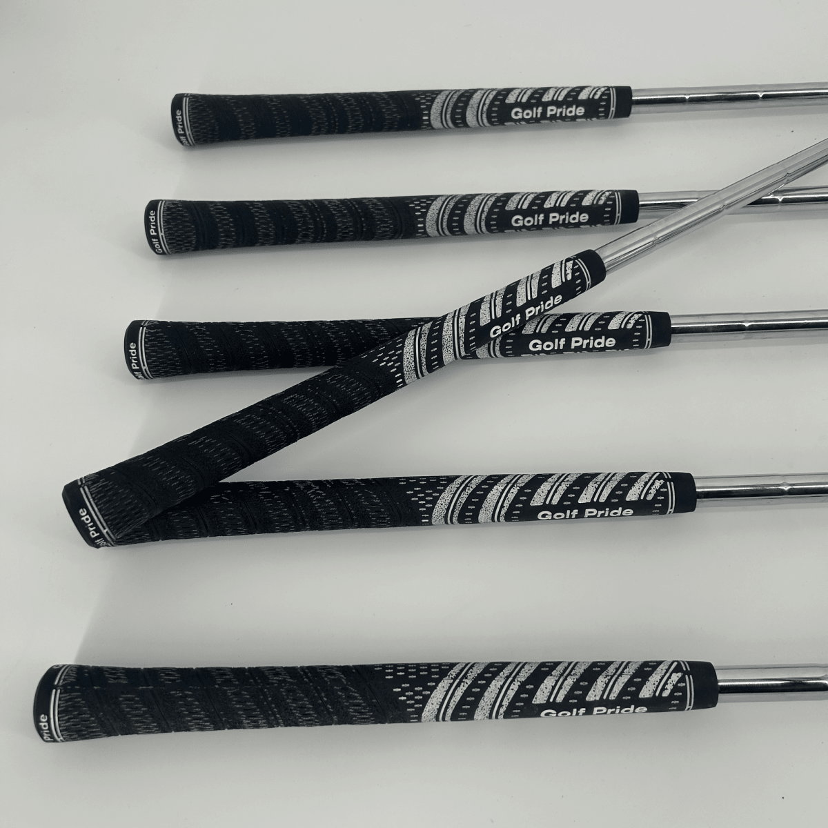 Cobra King Tour 2023 / 5 - PW / True Temper Elevate Tour Steel Shafts/ Stiff - Cobra