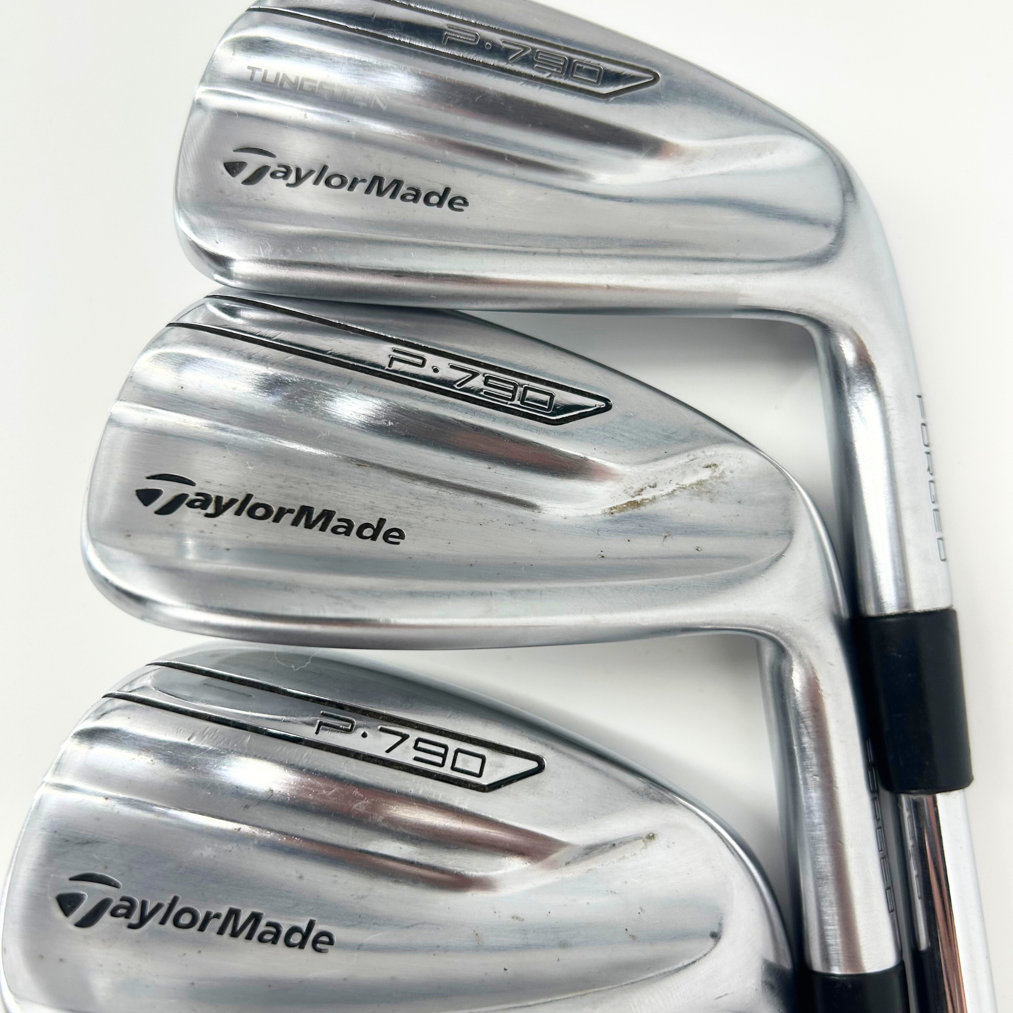 TaylorMade P790 2019 / 6-PW / Dynamic Gold 105 S300 Steel Shafts / Stiff