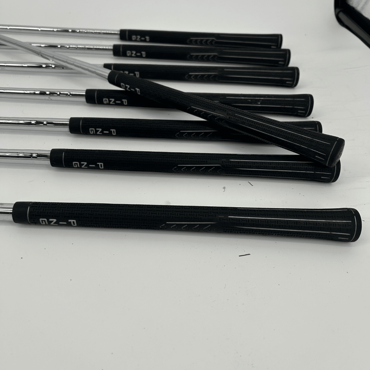 Ping i15 Irons / 3 - PW / Blue Dot / Ping AWT Steel Shaft / Stiff - Ping