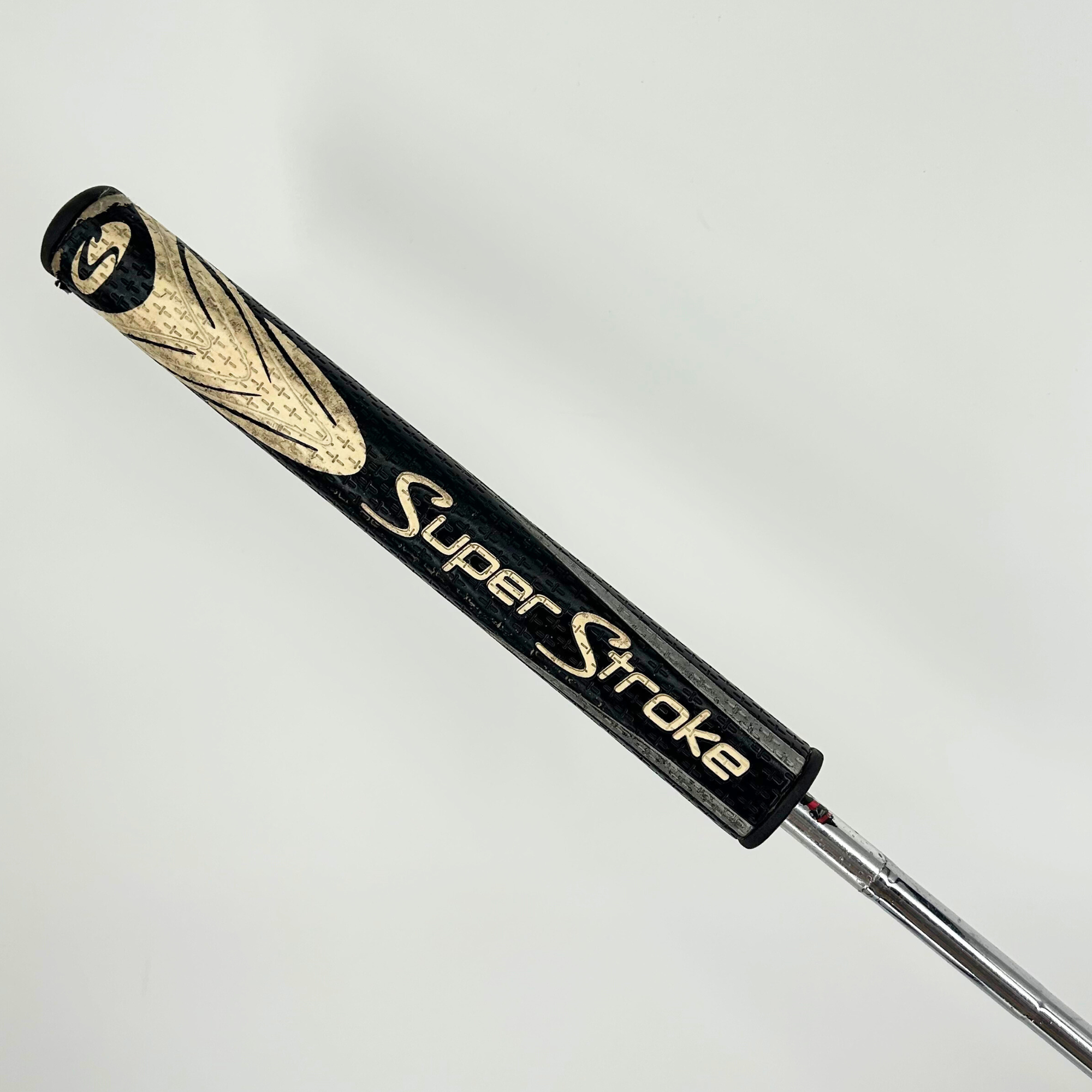 Odyssey White Ice 2-Ball V-Line Putter / 32 Inch