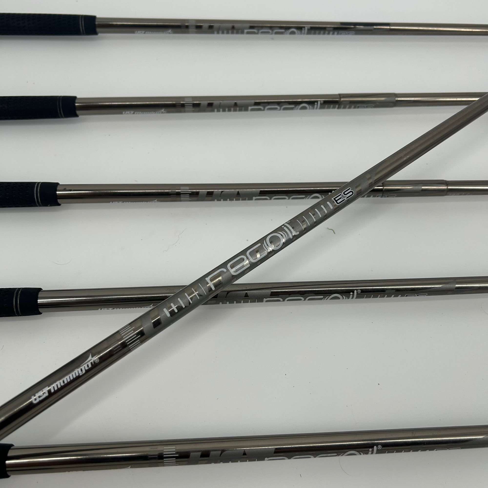 Callaway Steelhead XR Left Handed / 5-PW+AW / UST Mamiya Recoil ES 790 F4 / Stiff