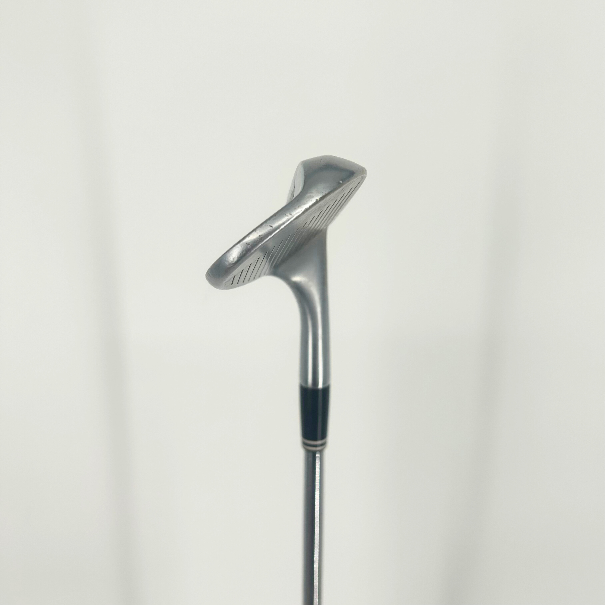 Cleveland RTX-3 Left Handed Sand Wedge / 56 Degree / Dynamic Gold Wedge Flex Shaft