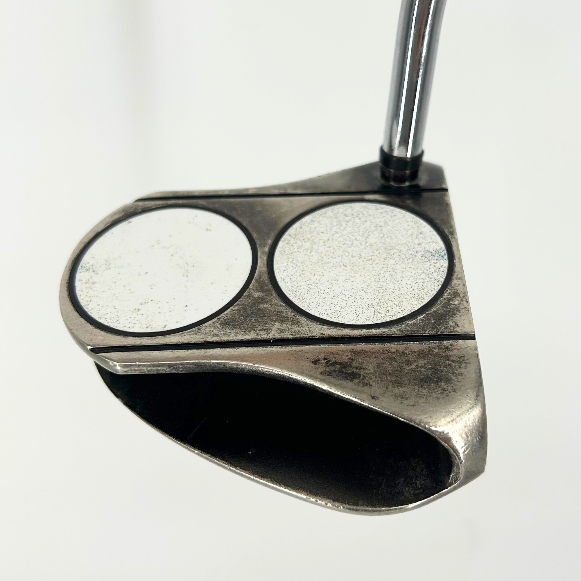 Odyssey White Ice 2-Ball V-Line Putter / 32 Inch