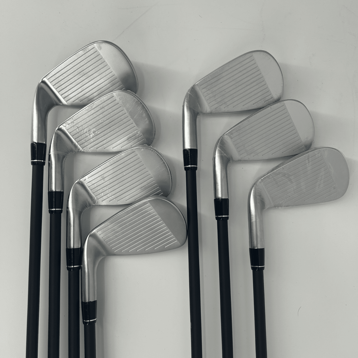 Callaway Apex AI300 / 5 - PW+AW / Mitsubishi MMT 70 R Graphite Shafts / Regular - Callaway