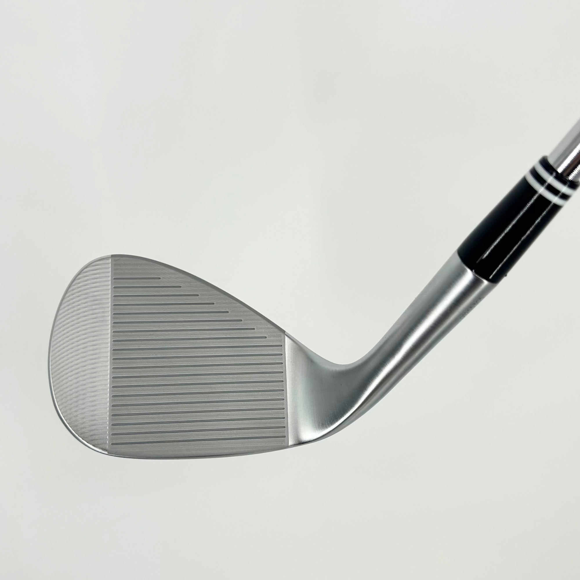 Cleveland CBX4 Zipcore Wedge / 54 Degree / KBS Hi-Rev 2.0 115 Shaft
