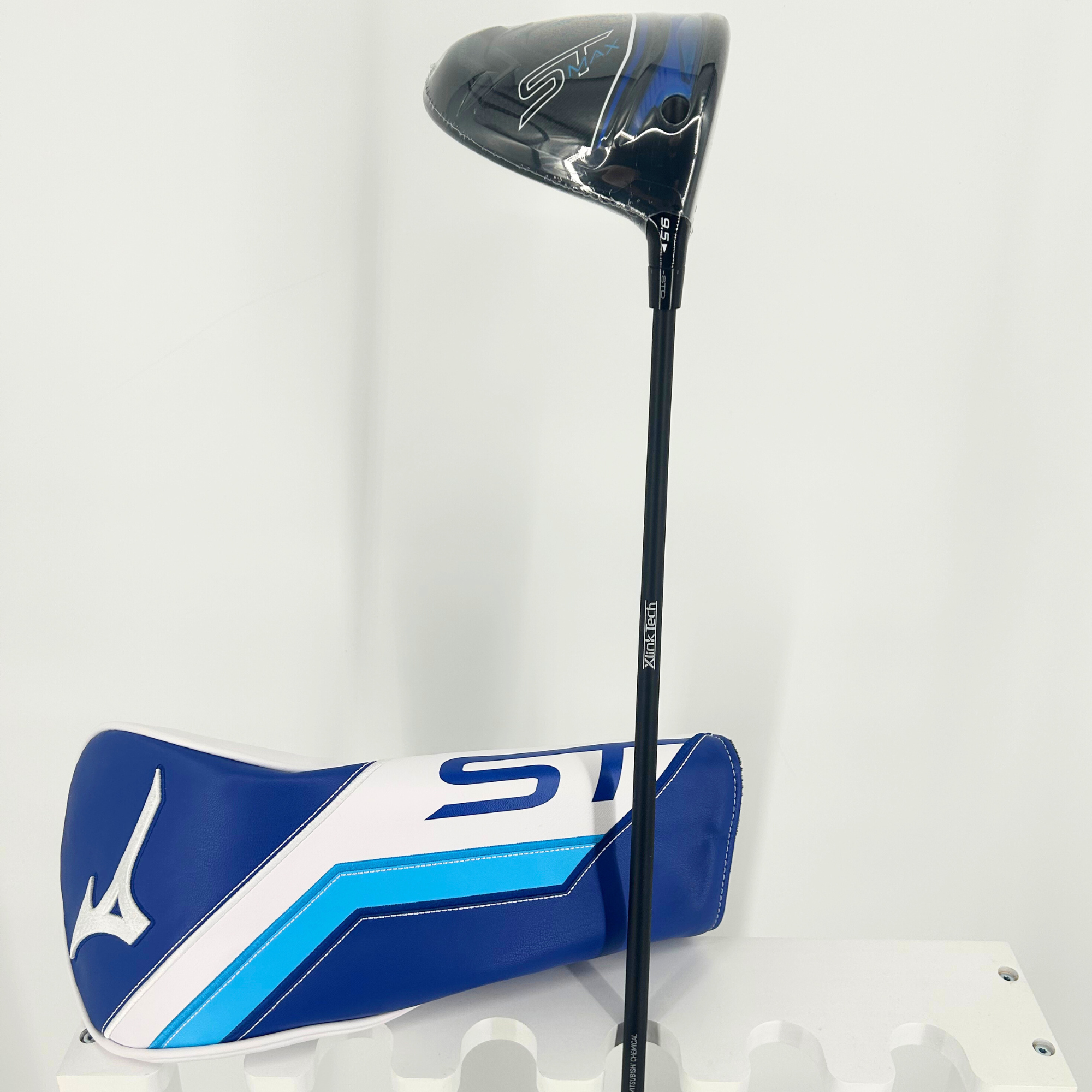 Mizuno ST-Max 230 Driver / 9.5 Degree / Tensei 1K Black 65 Shaft / X-Stiff