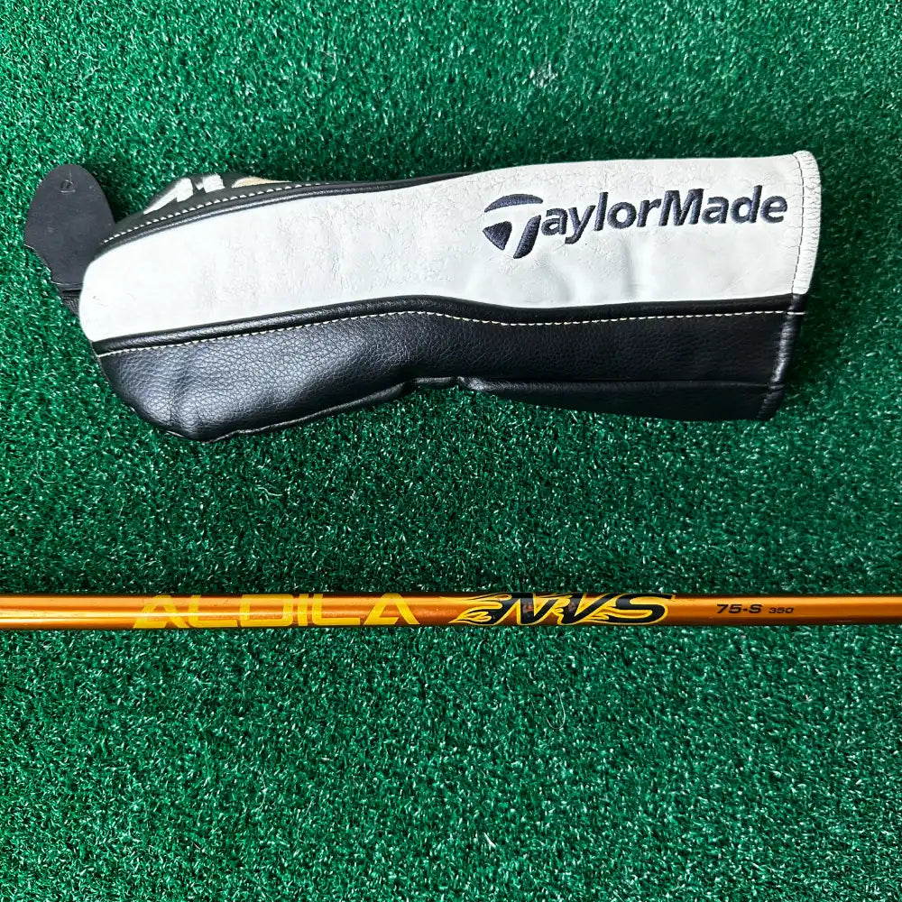 TaylorMade SLDR 5 Wood / Stiff Flex / Aldila NVS 75