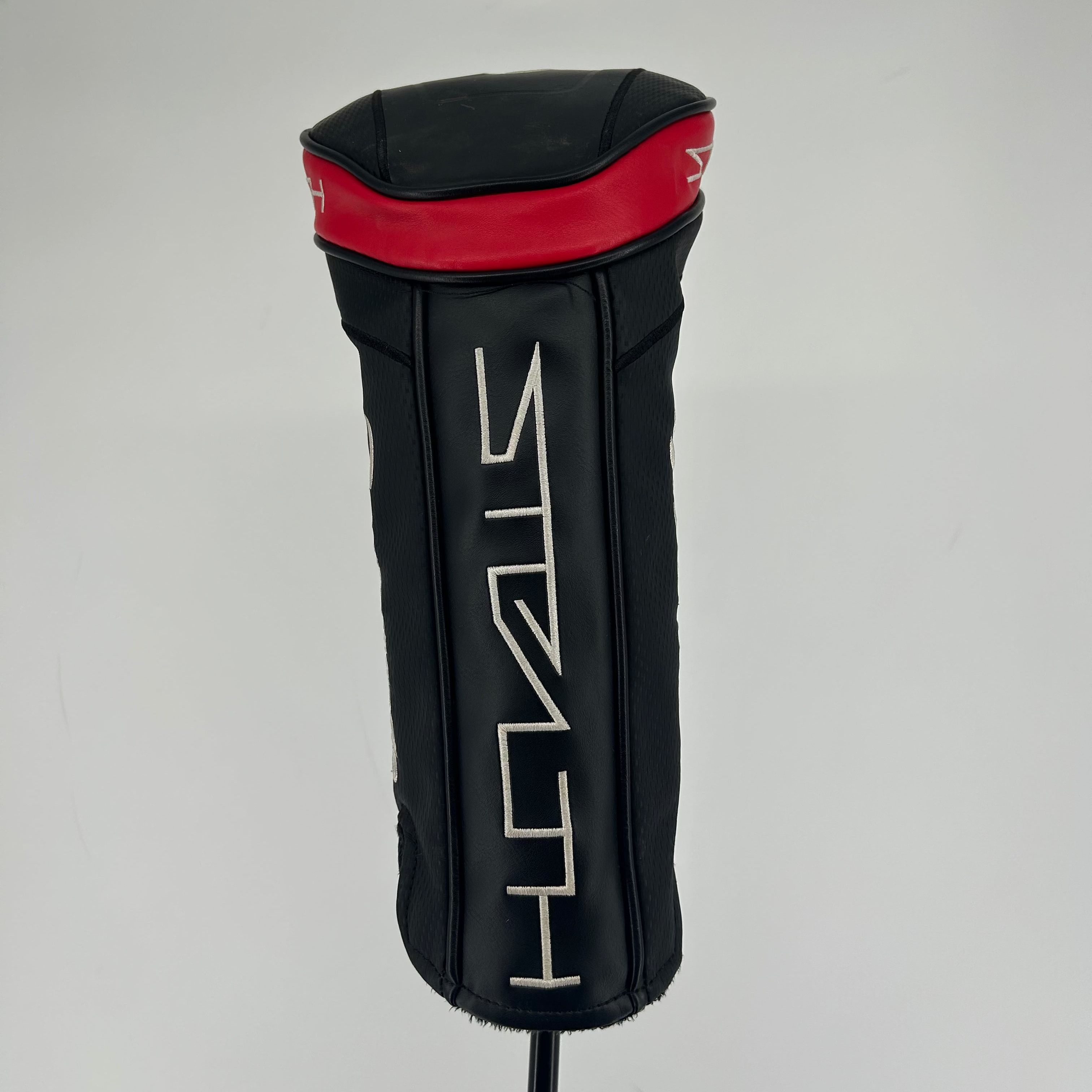 TaylorMade Stealth Plus Driver / 8.0 Degree / Raijin VA Black / Stiff Flex