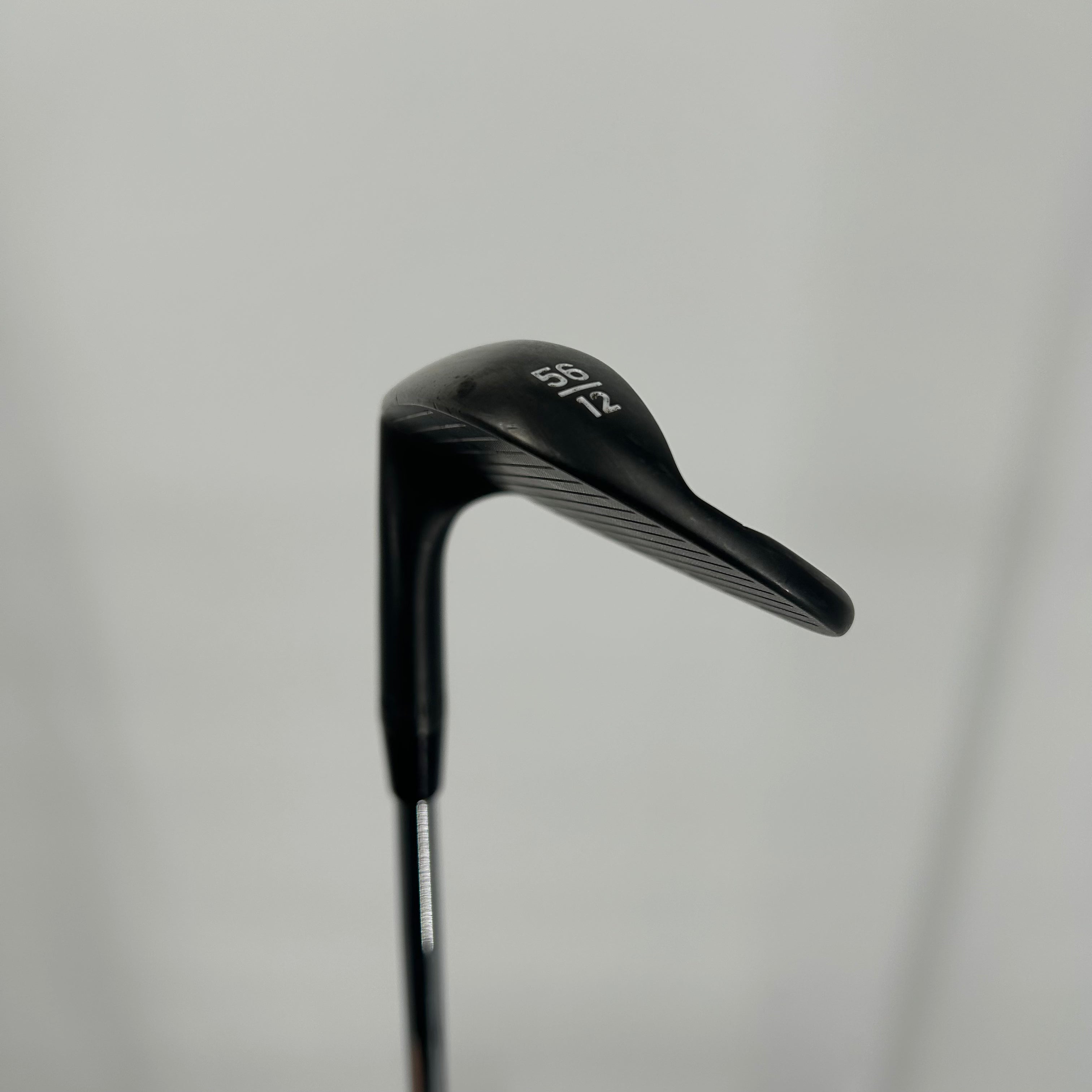 Callaway Jaws Full Toe Black Wedge / 56  Degree / Dynamic Gold Spinner 115