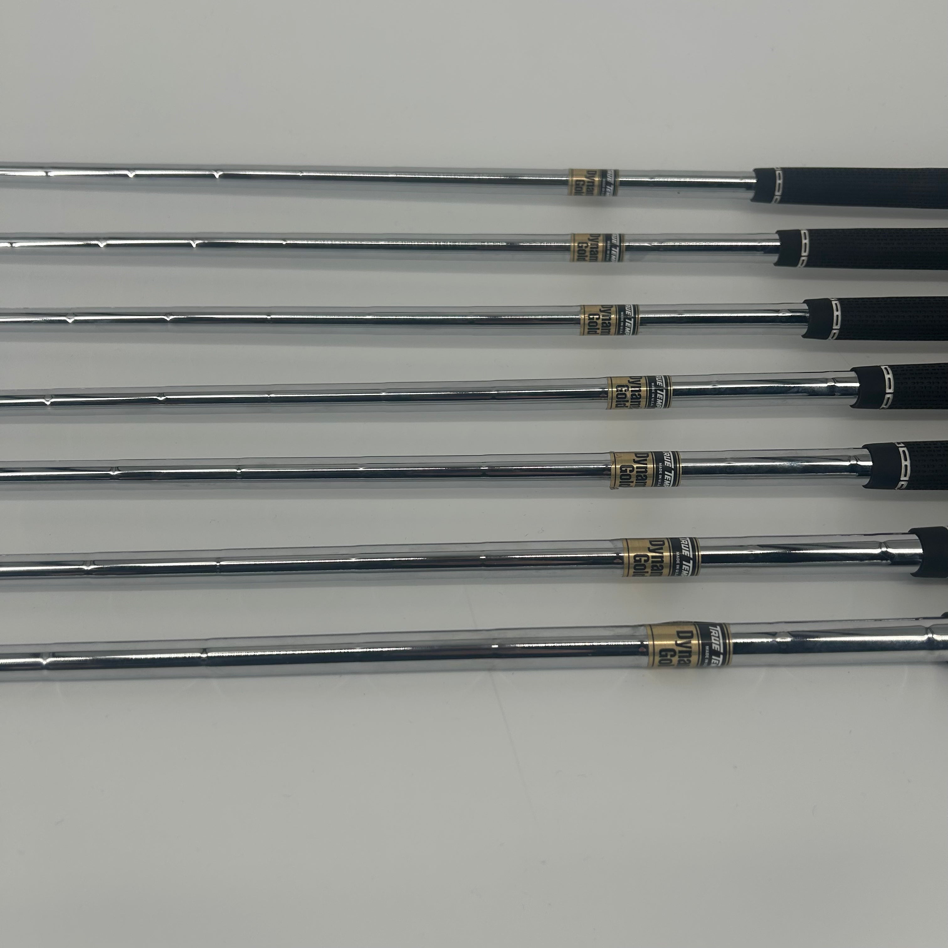 Titleist T200 2023 / 4-PW / Dynamic Gold S300 Steel Shafts / Stiff Flex