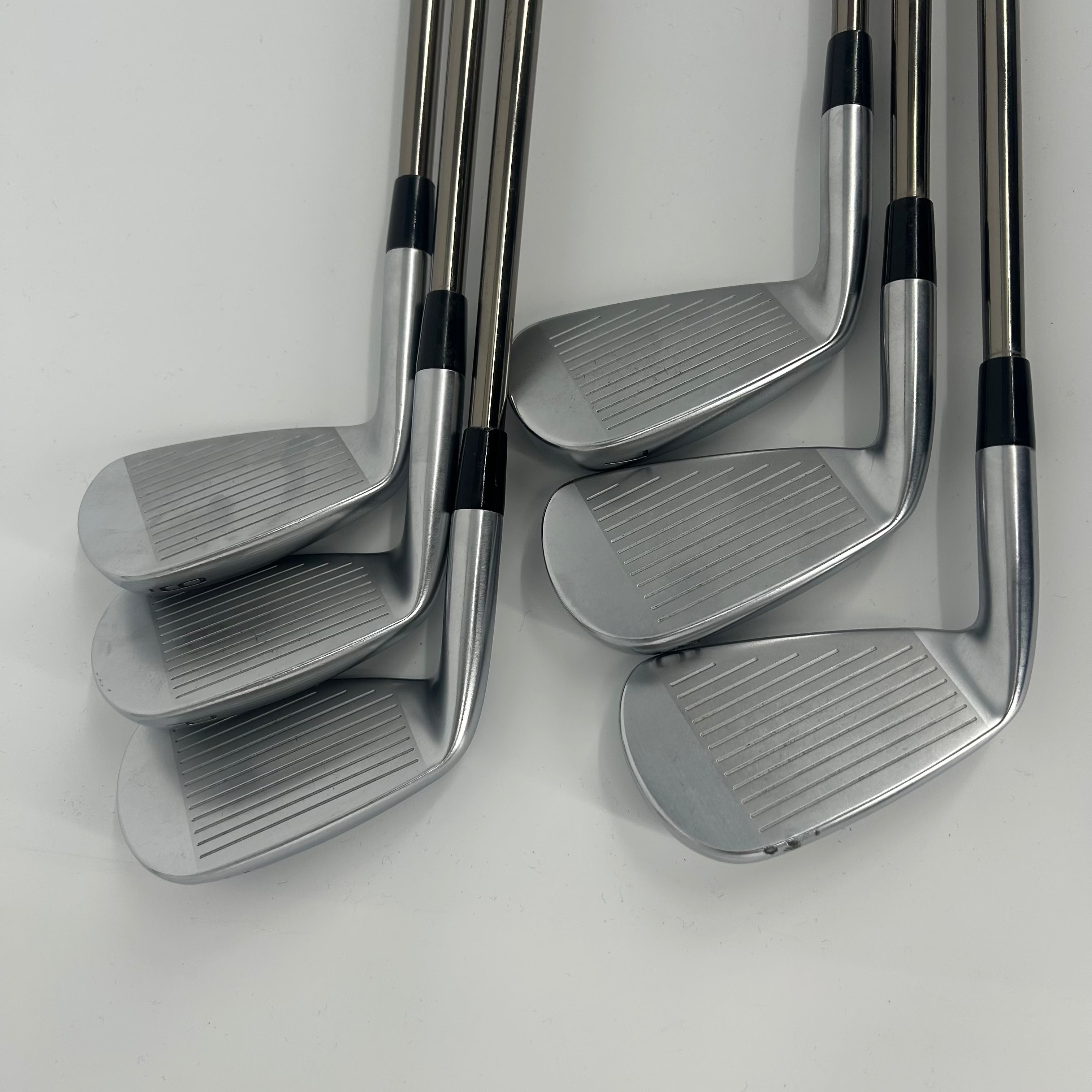 Mizuno JPX 919 Hot Metal Pro / 5-PW / Recoil 95 F3 Graphite Shafts / Regular Flex