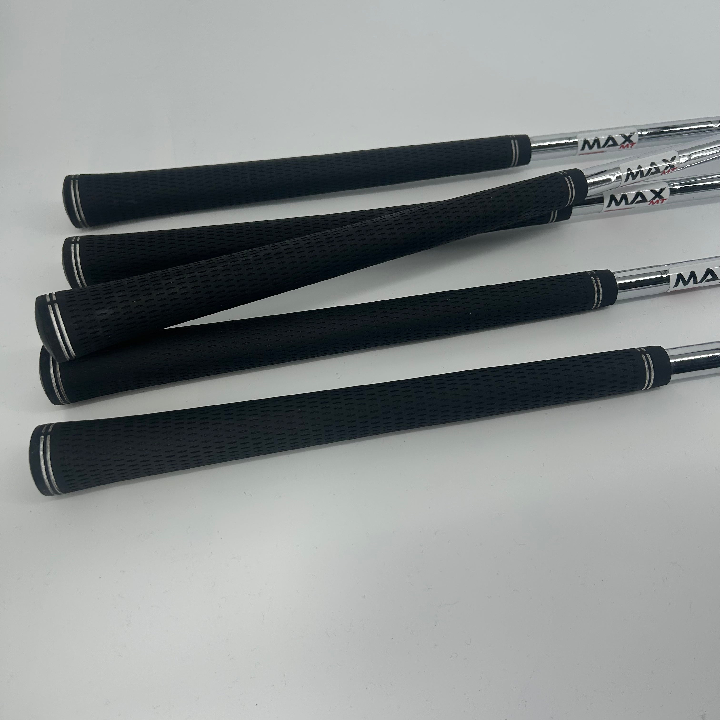 TaylorMade P790 2023 / 6-PW / KBS Max MT 85 / Regular Flex