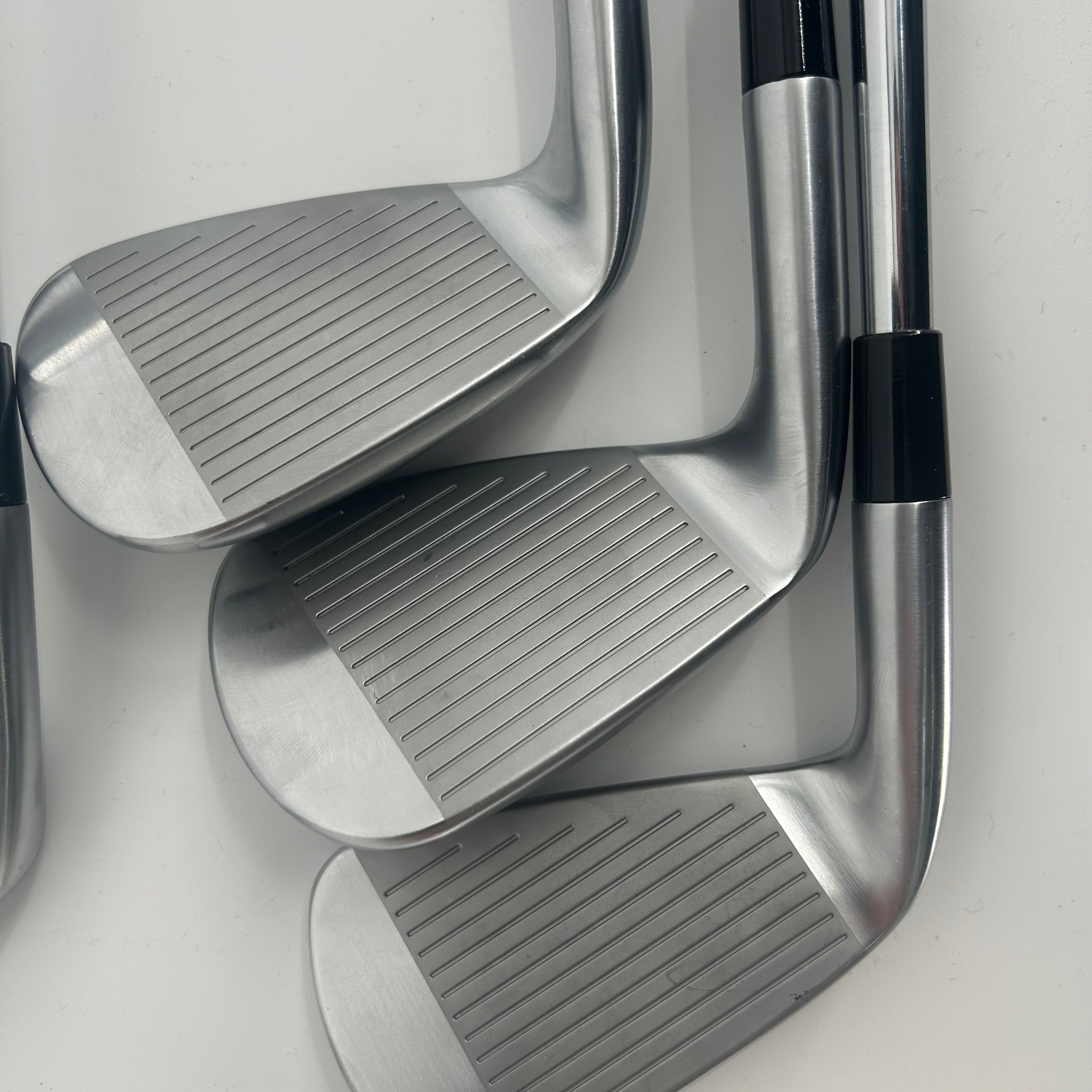 TaylorMade P790 2025 / 6-PW / N.S Pro Modus3 Tour 120 S / Stiff Flex