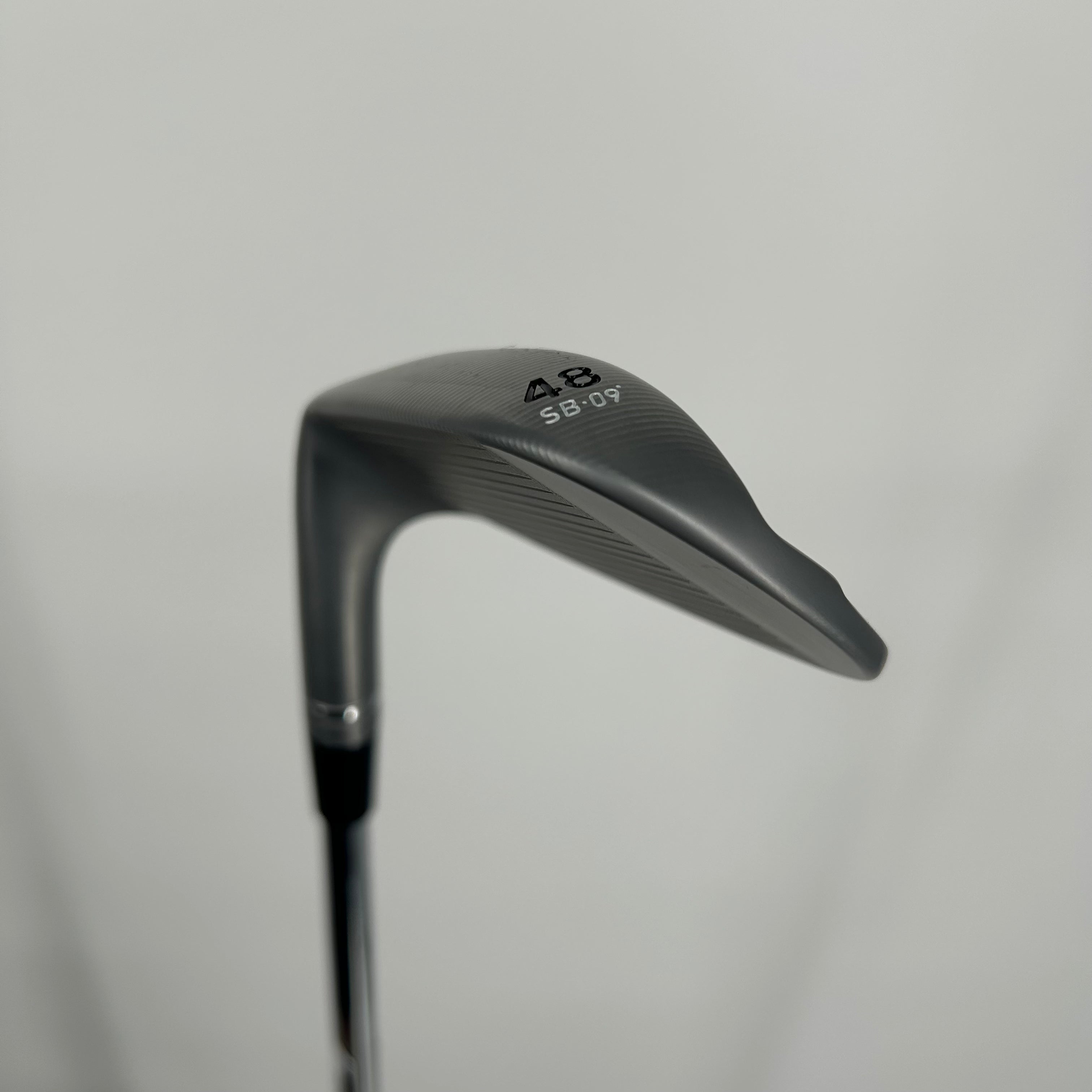 TaylorMade Milled Grind 5 Gap Wedge / 48 Degree / Dynamic Gold Wedge 115 Shaft