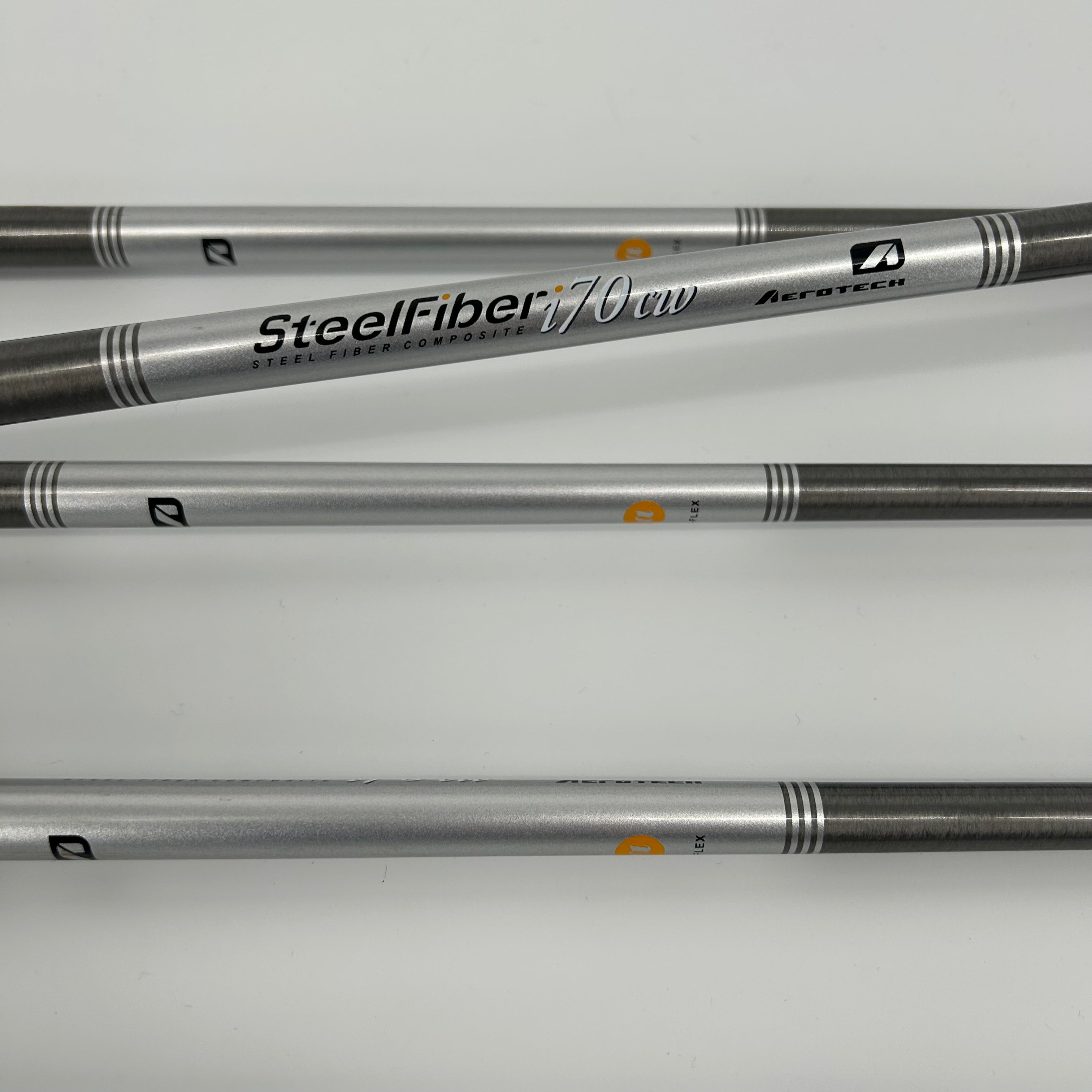 Mizuno JPX 925 Hot Metal Left Handed Iron Set / 7-PW+GW / Steelfibre i70 CW Graphite Shafts / Senior Flex