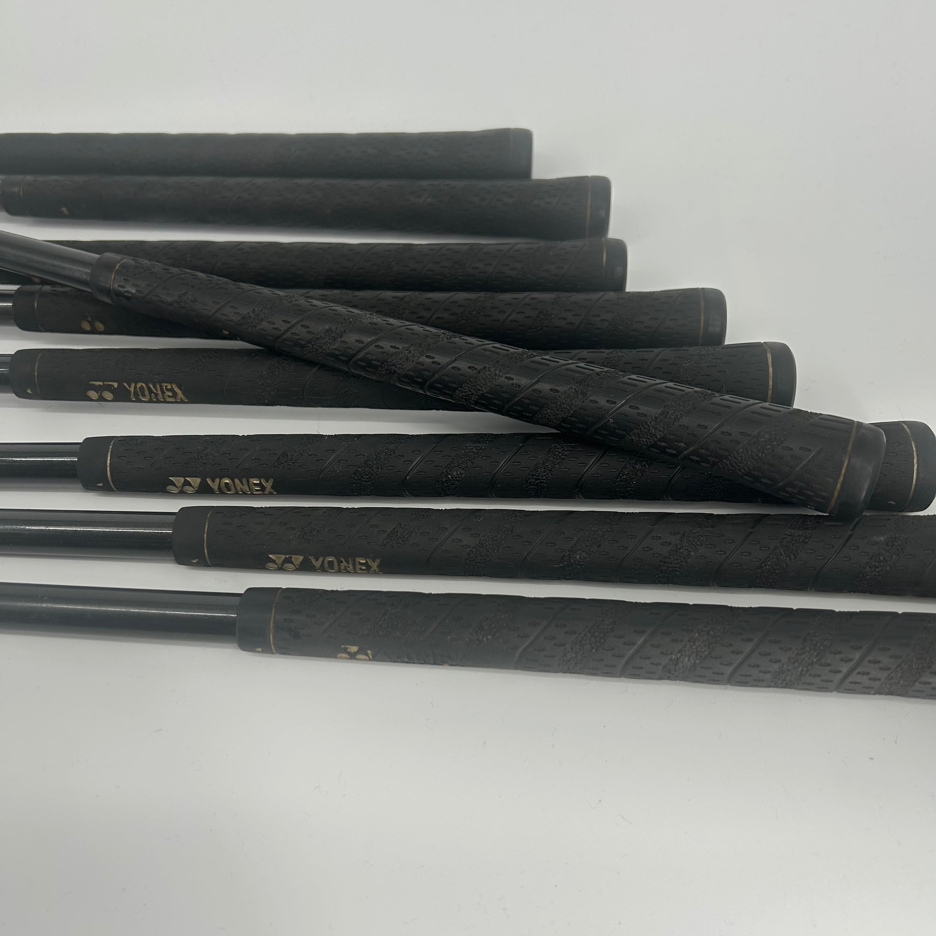 Yonex V-Mass 400 Iron Set / 3-PW+SW / Yonex UltimumTI 70 Regular Flex Shafts