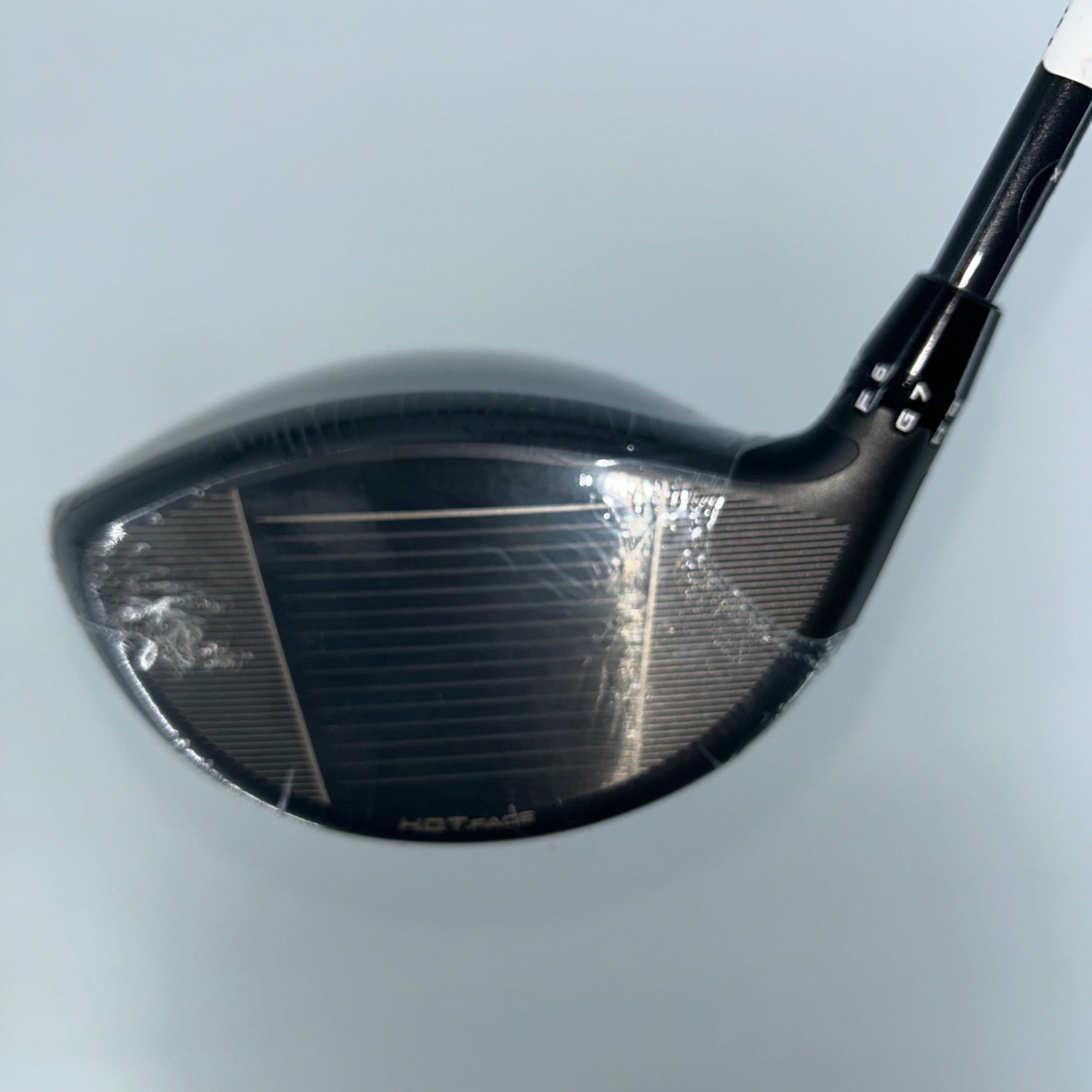 Cobra DS Adapt LS Driver / 10.5 Degree / Denali Black 60g 6.0 / Stiff Flex