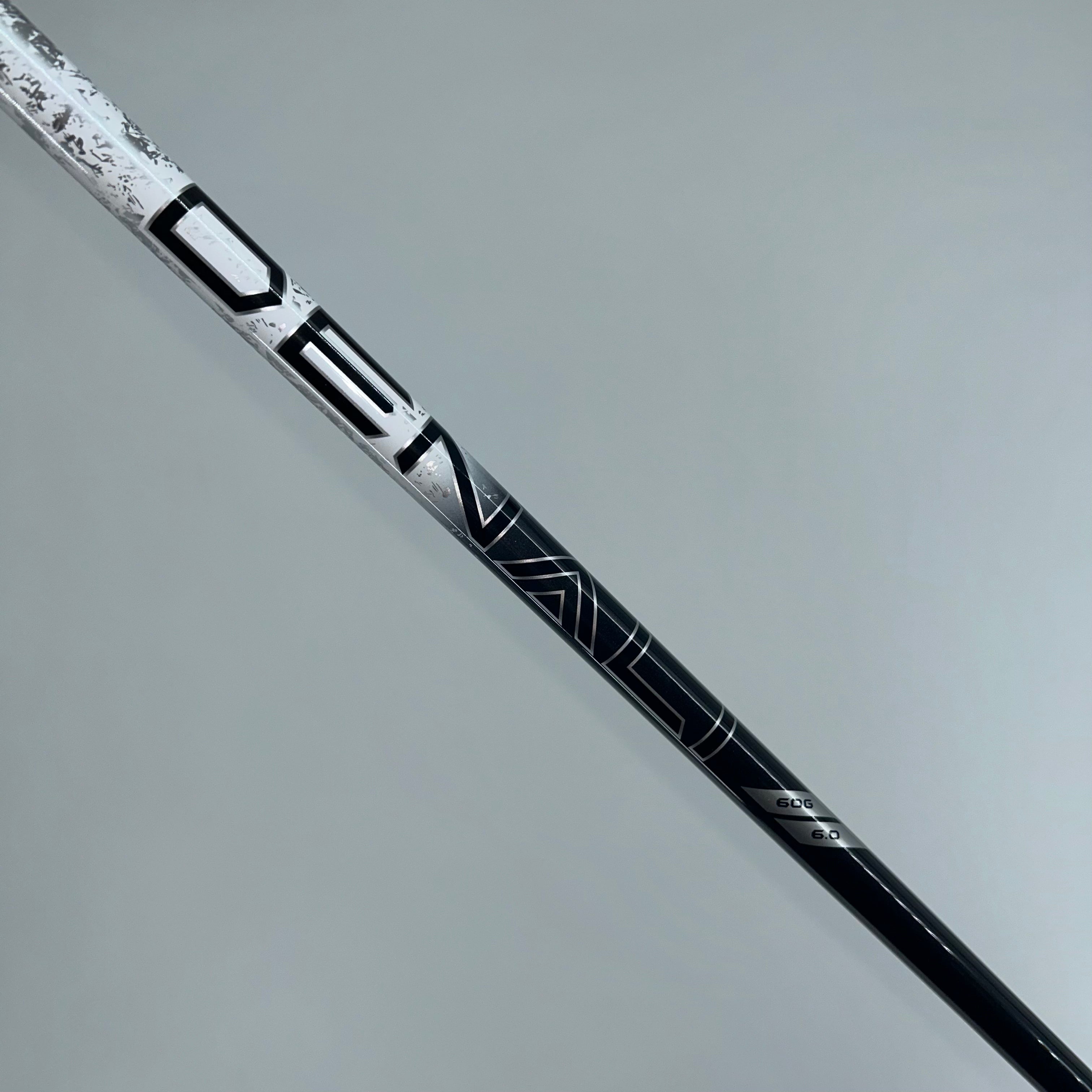 Cobra DS Adapt LS Driver / 9.0 Degree / Denali Black 60g 6.0 / Stiff Flex