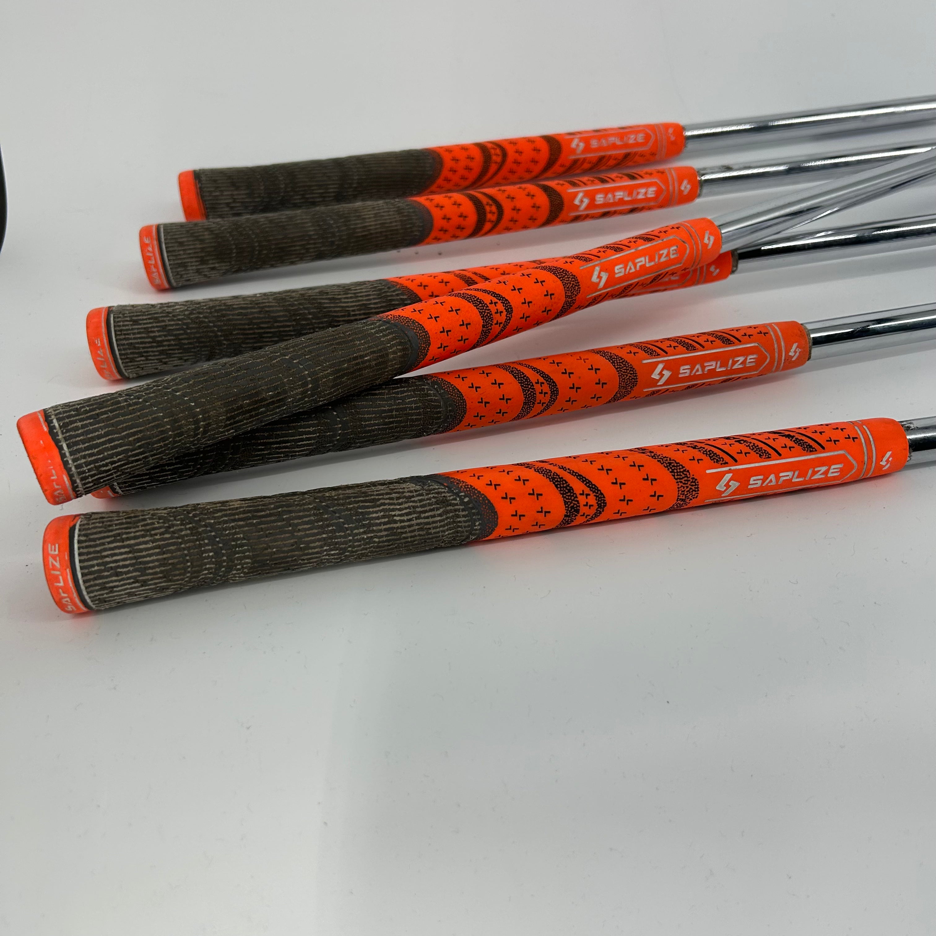 TaylorMade R11 Iron Set / 4-PW / Project X 5.5 Regular Flex Shafts