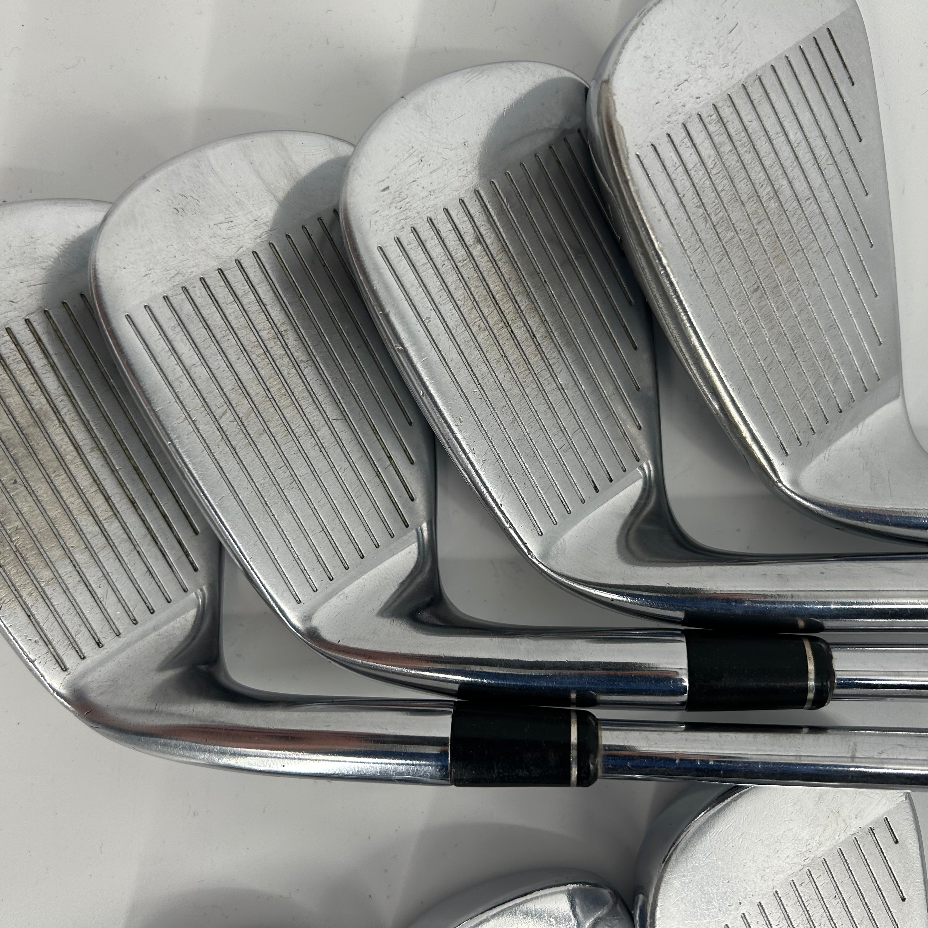 TaylorMade R11 Iron Set / 4-PW / Project X 5.5 Regular Flex Shafts
