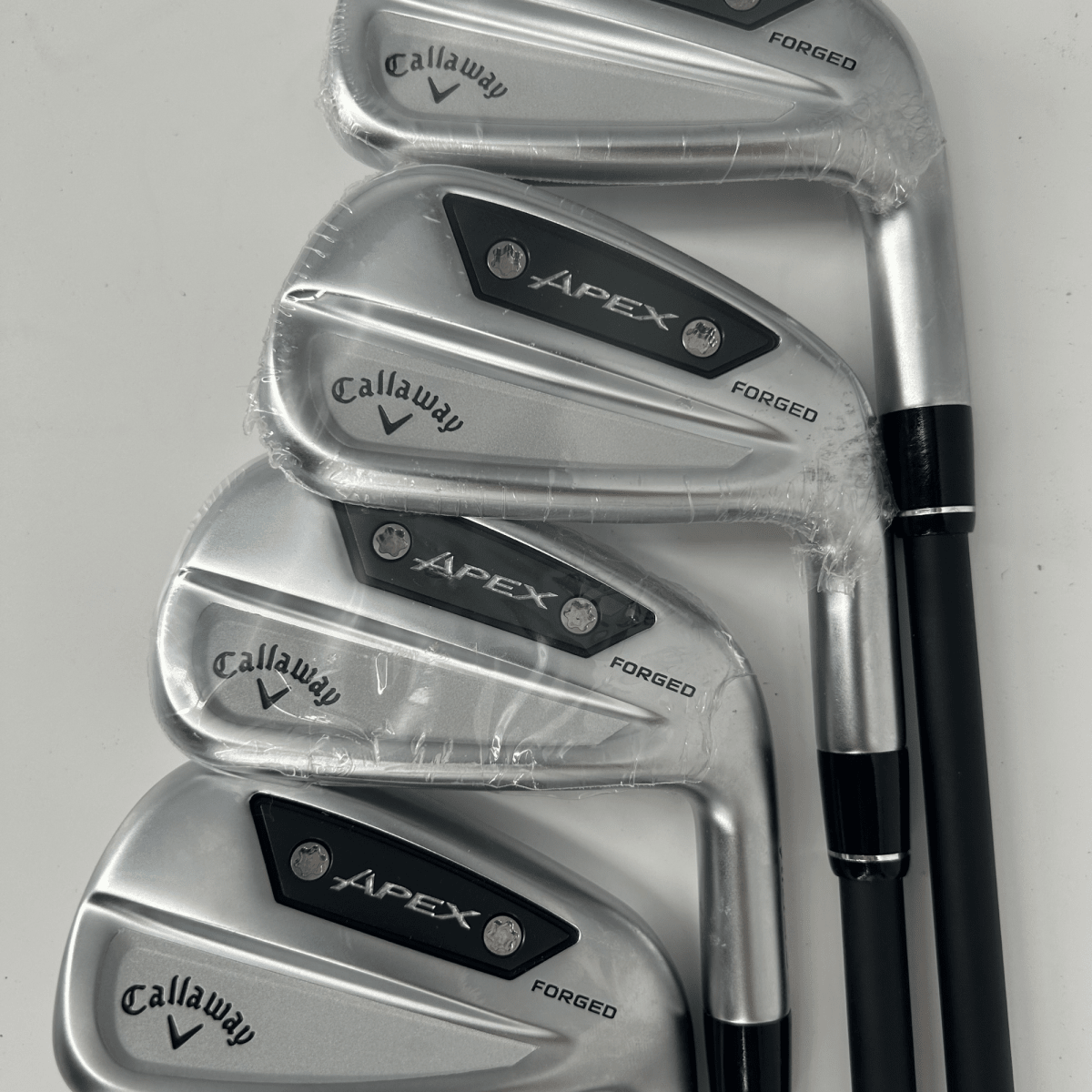 Callaway Apex AI300 / 5 - PW+AW / Mitsubishi MMT 70 R Graphite Shafts / Regular - Callaway