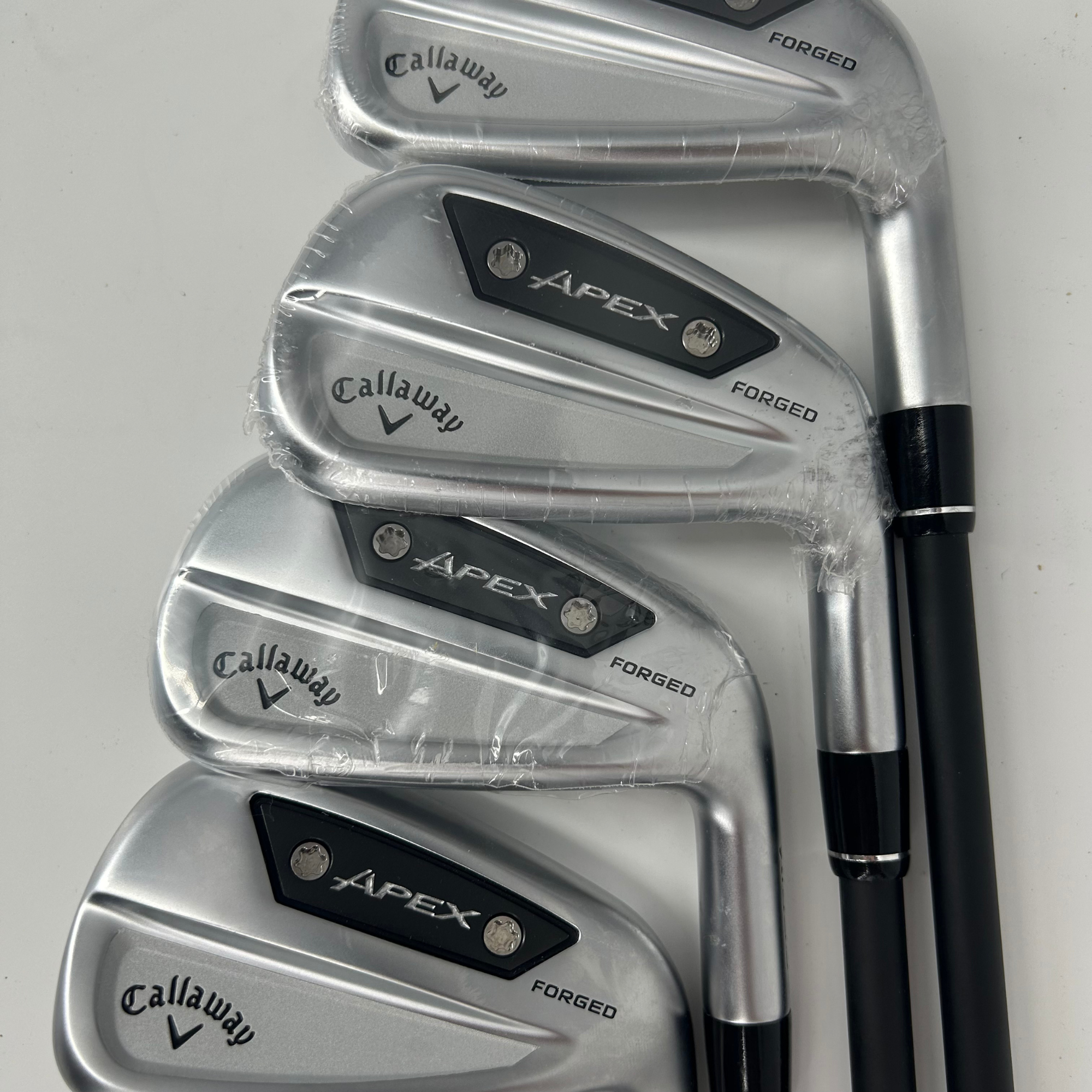 Callaway Apex AI300 / 5-PW+AW / Mitsubishi MMT 70 R Graphite Shafts / Regular