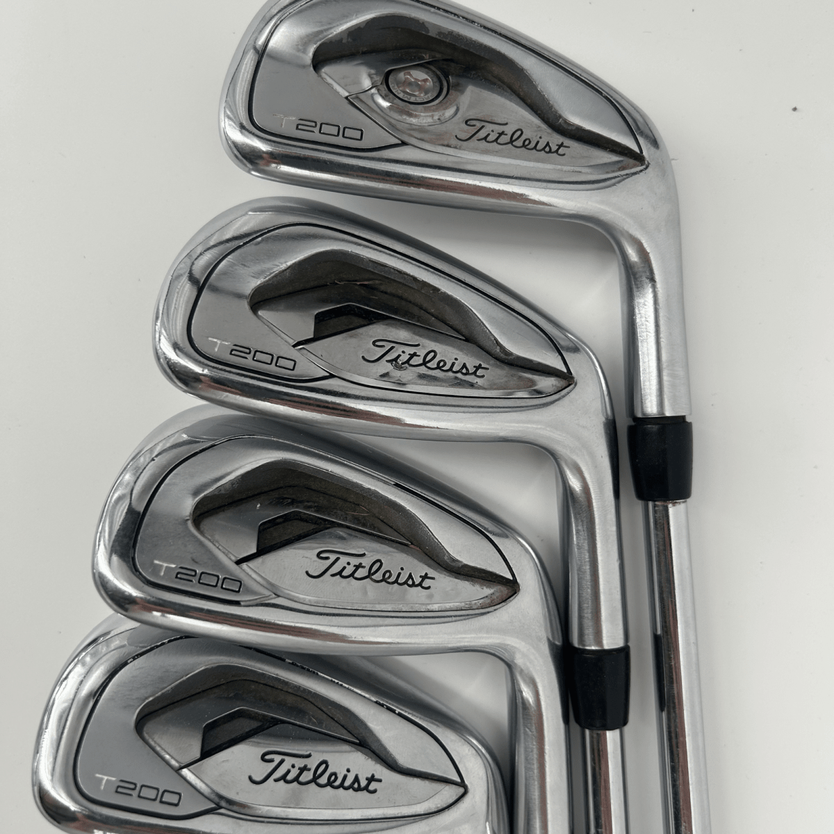 Titleist T200 2019 / 4-PW+GW / Project X 5.5 115g Steel Shafts / Regul