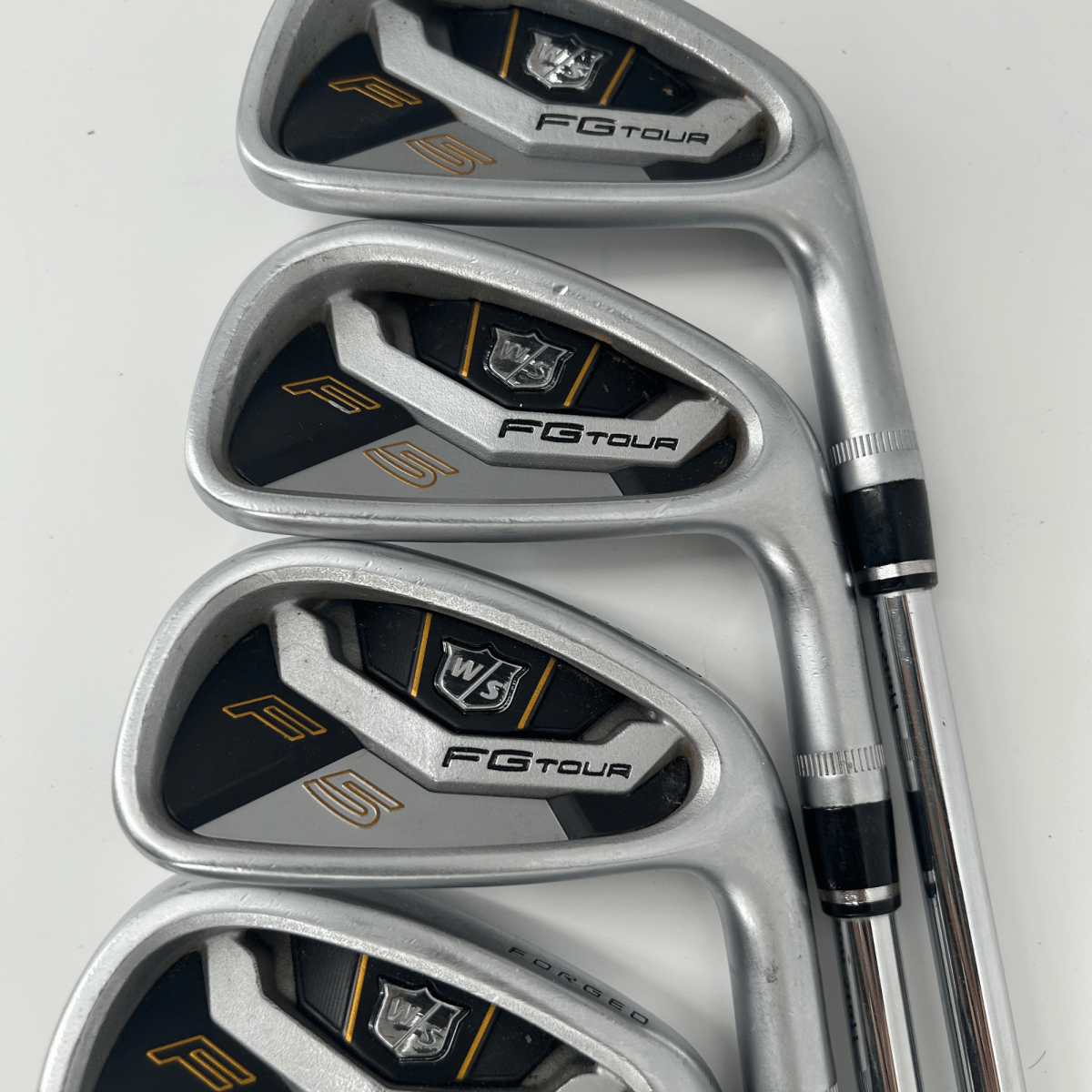 Wilson Staff FG Tour F5 Irons / 4 - PW / True Temper Dynamic Gold XP R300 / Regular - Wilson Staff